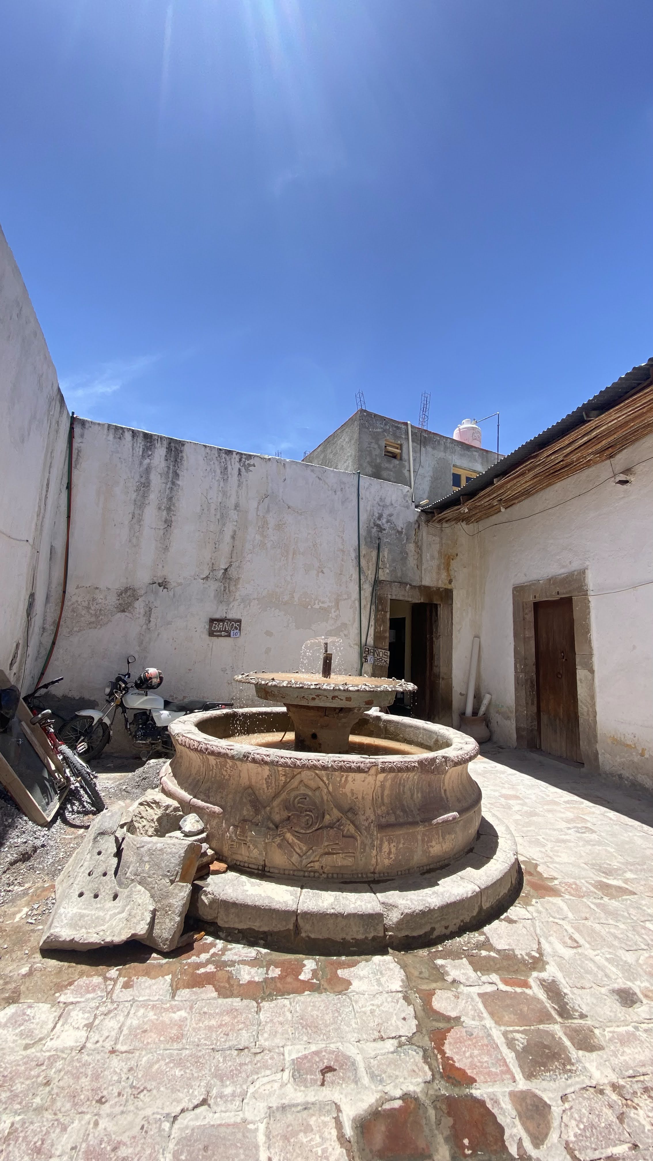 El Forastero image 7