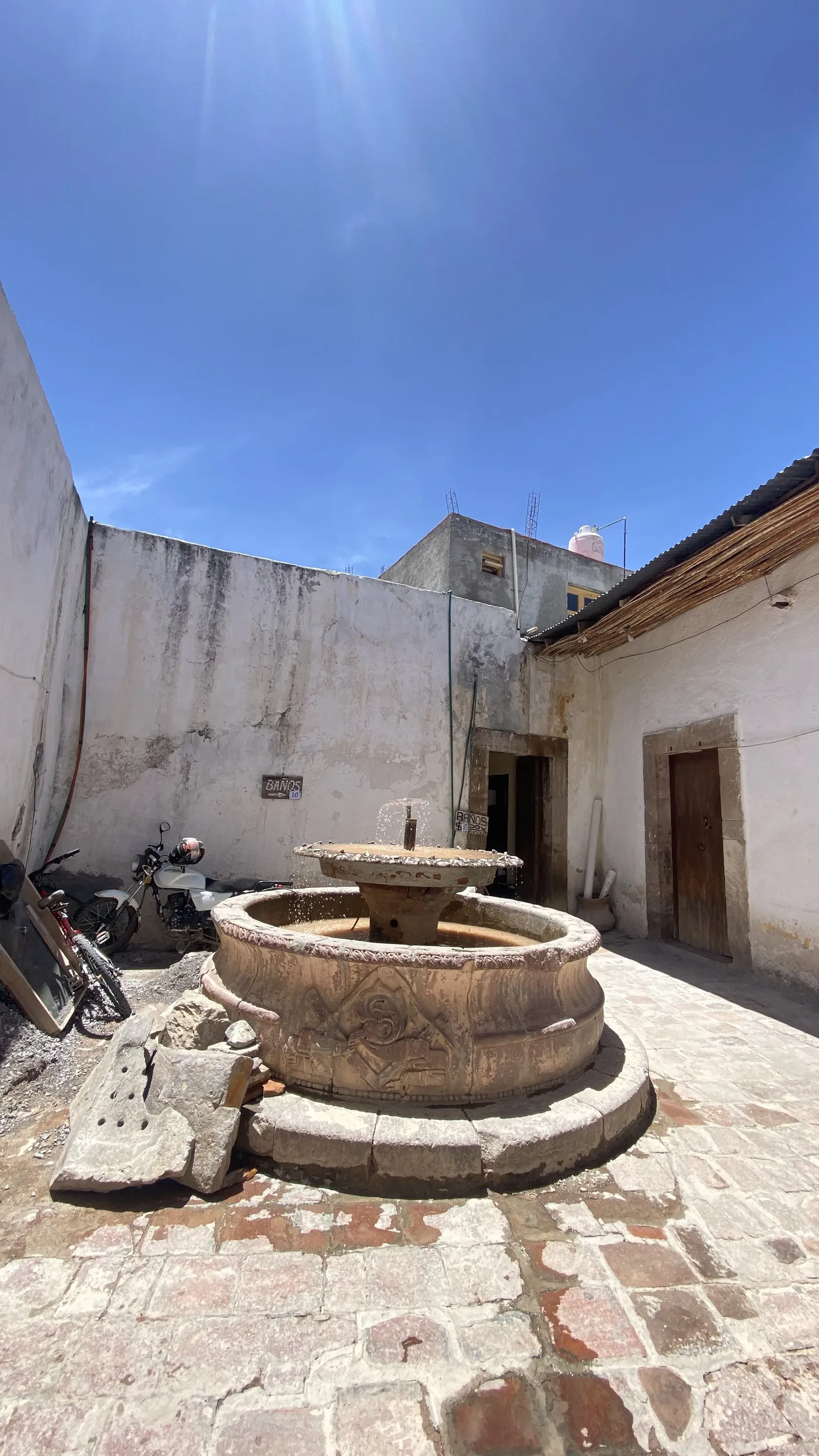 El Forastero image 7