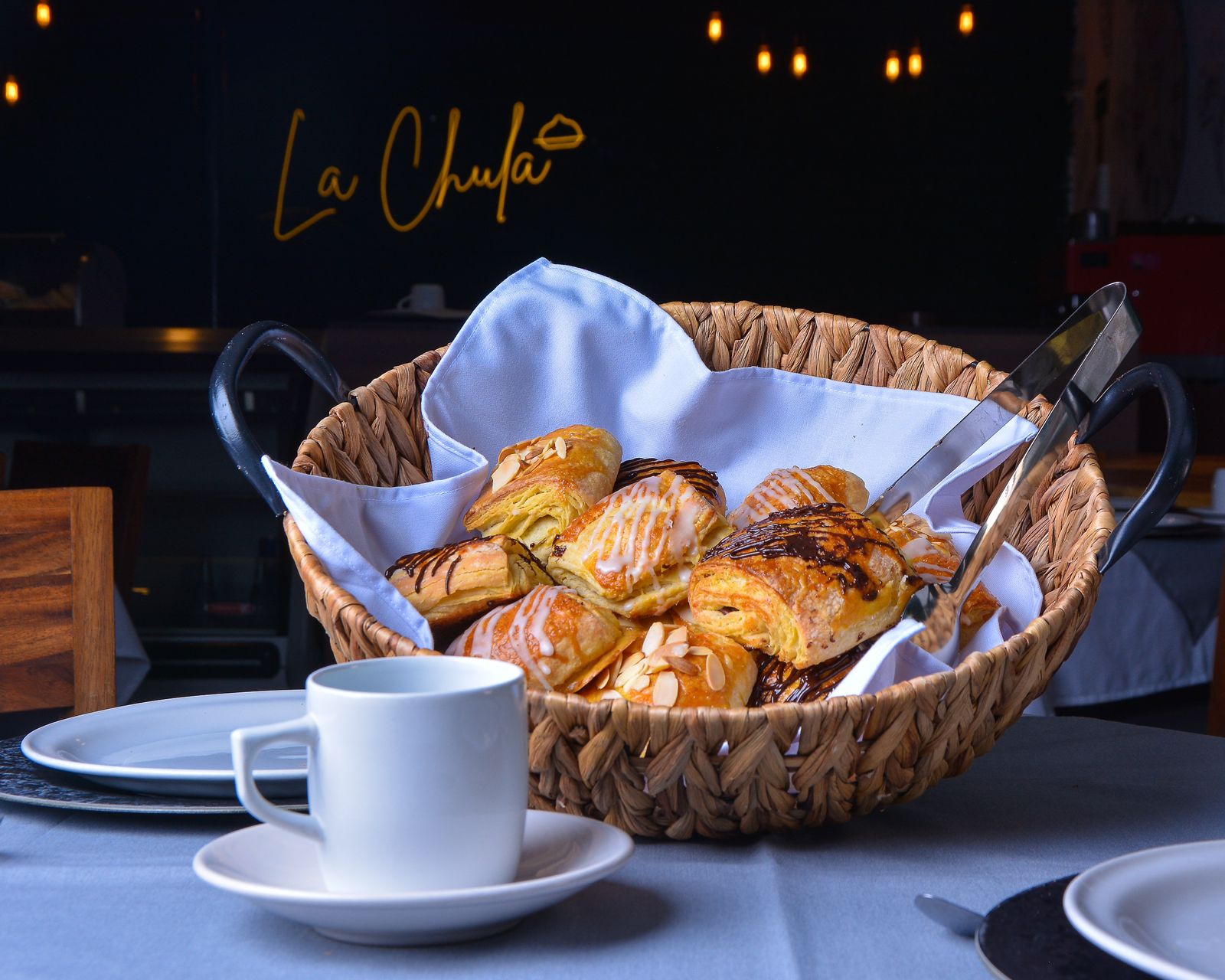 La Chula Restaurante image 1