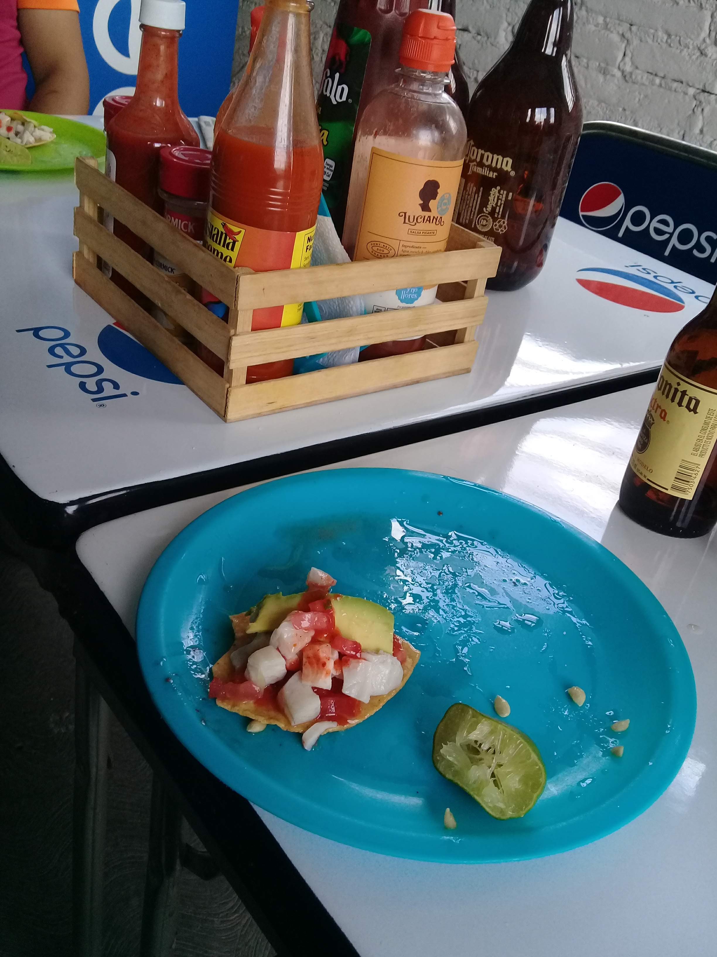 Mariscos El Tunel image 1