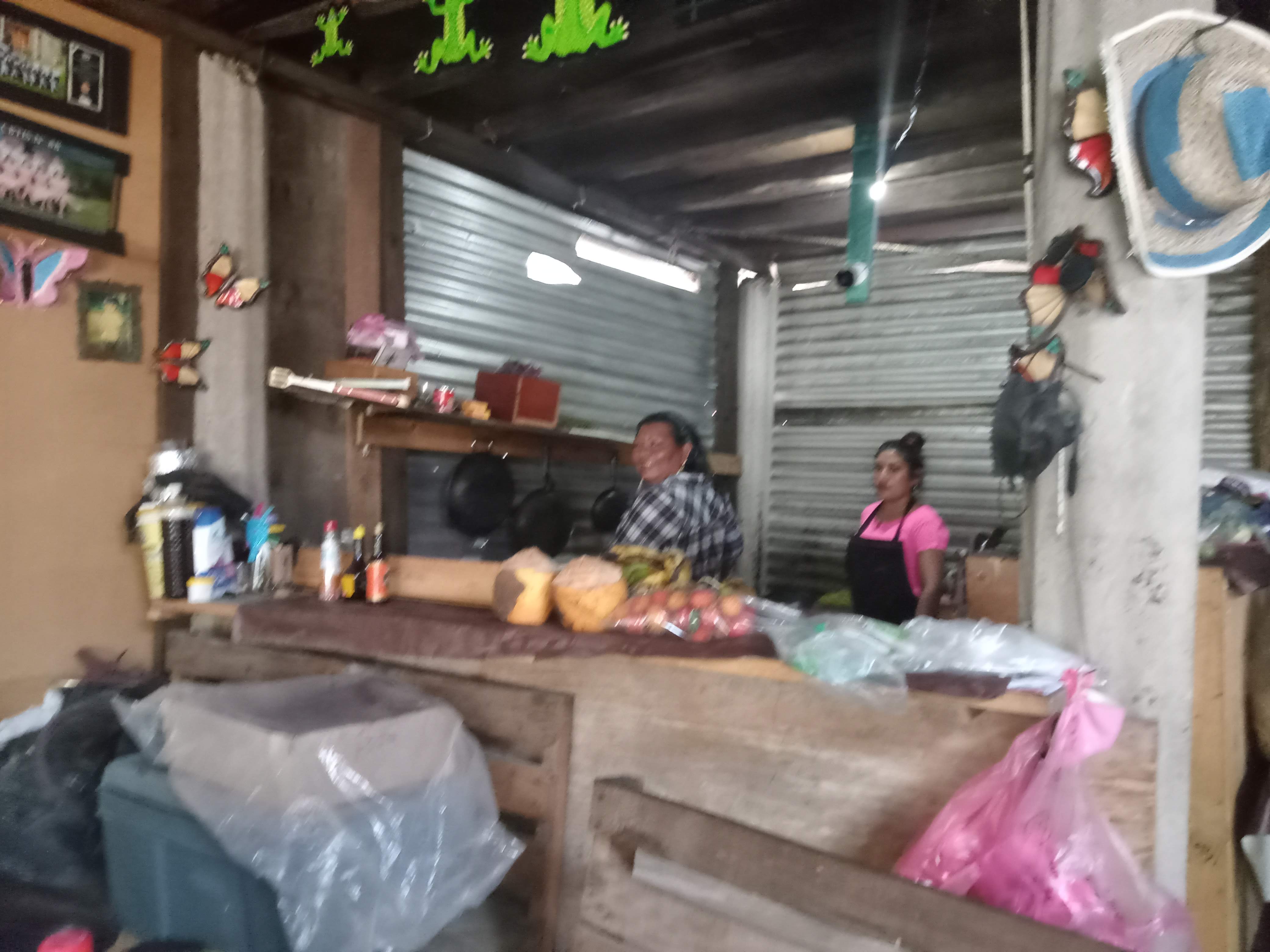 COMEDOR LUCI image 1