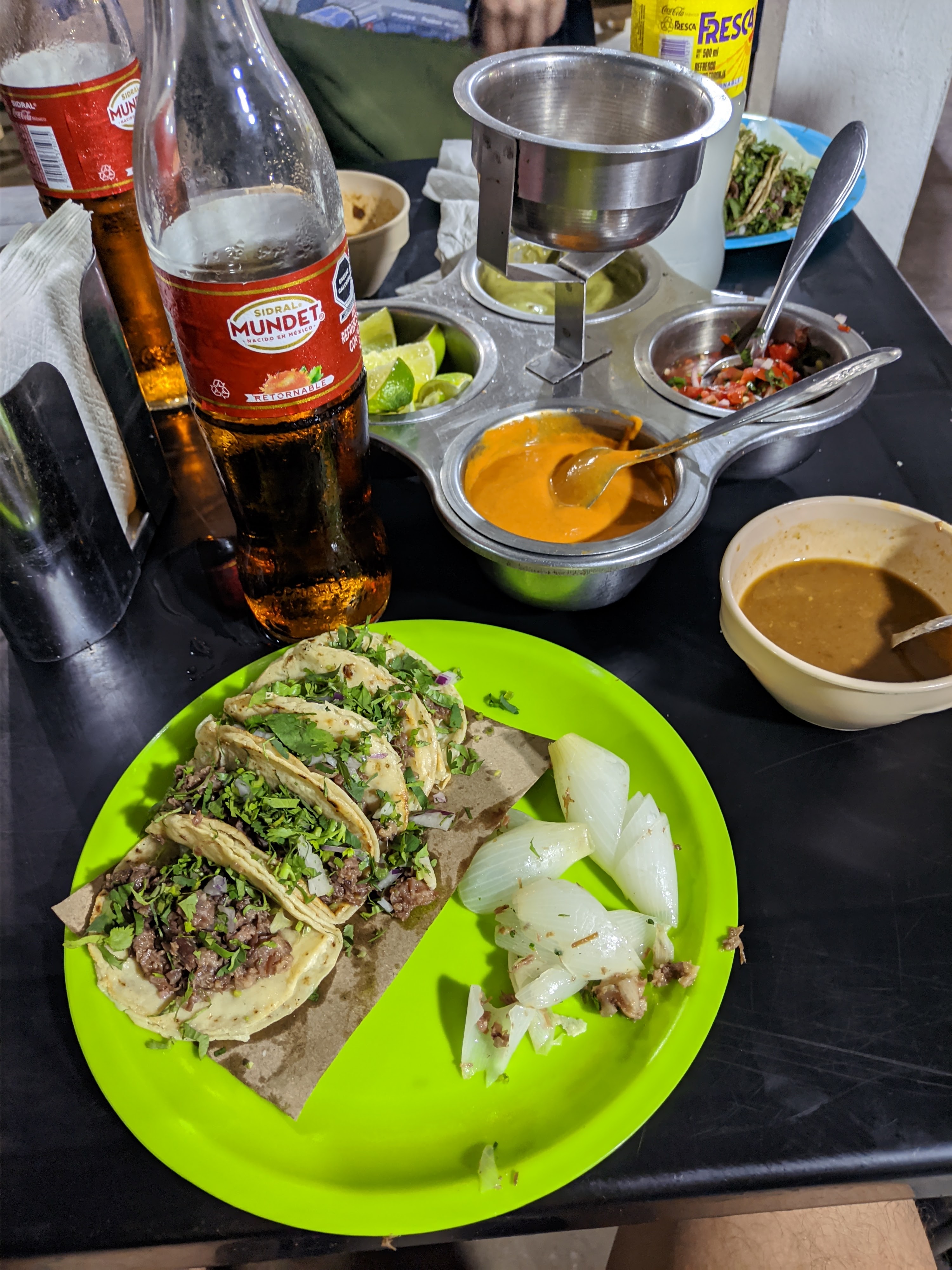 Taqueria Uelike image 3