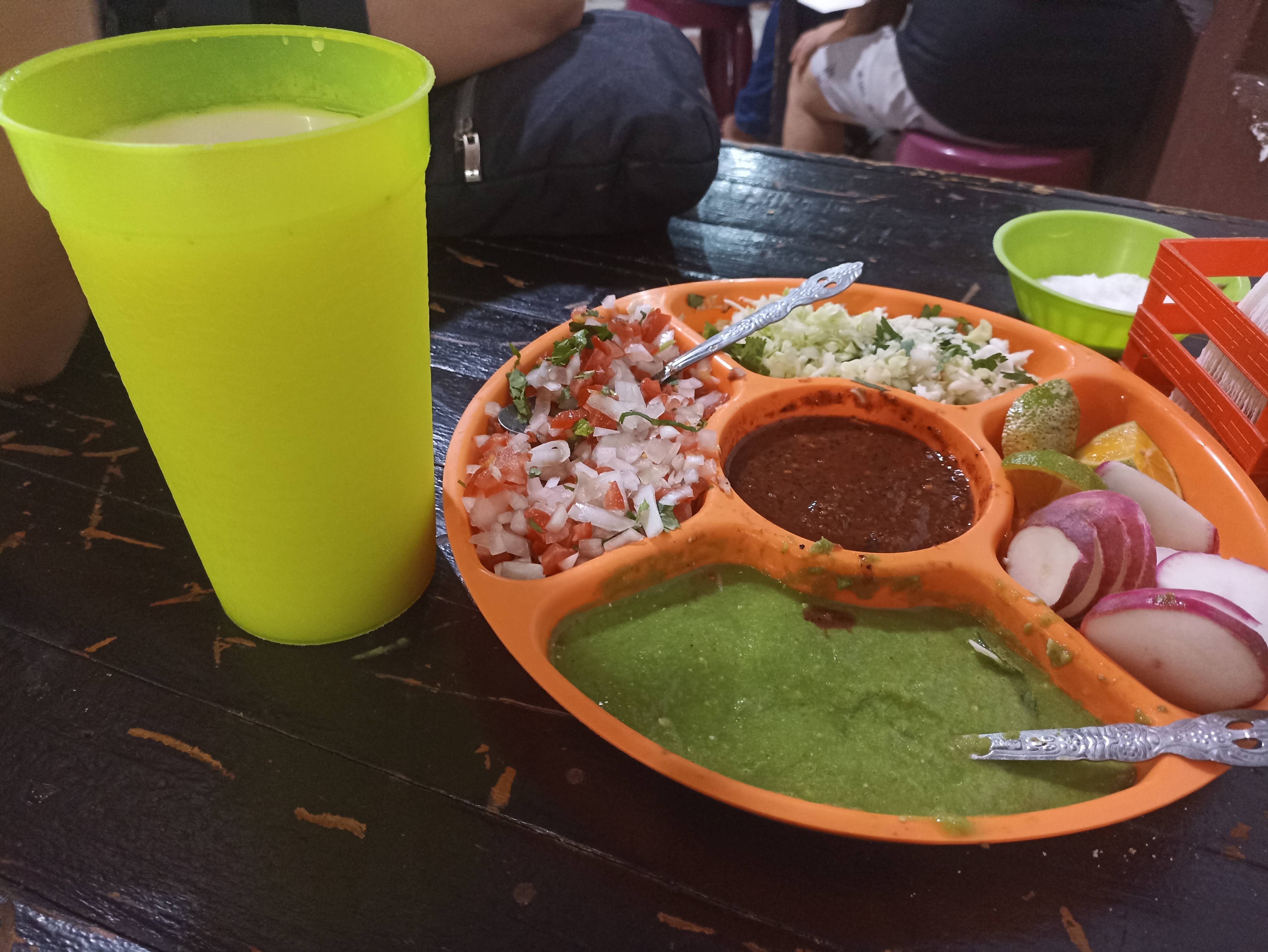 Cenaduría Emmanuel image 2