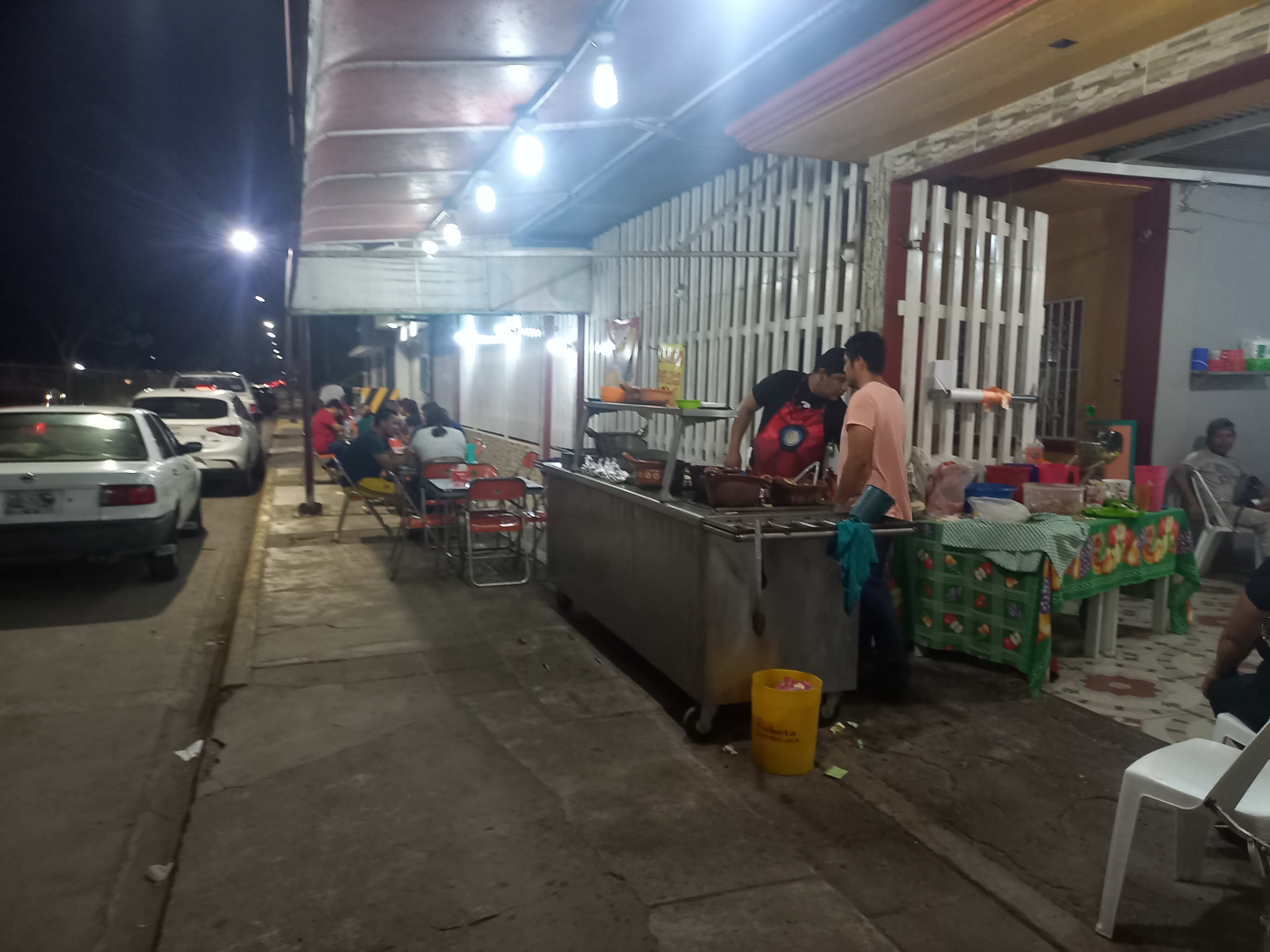 Cenaduría Emmanuel image 7