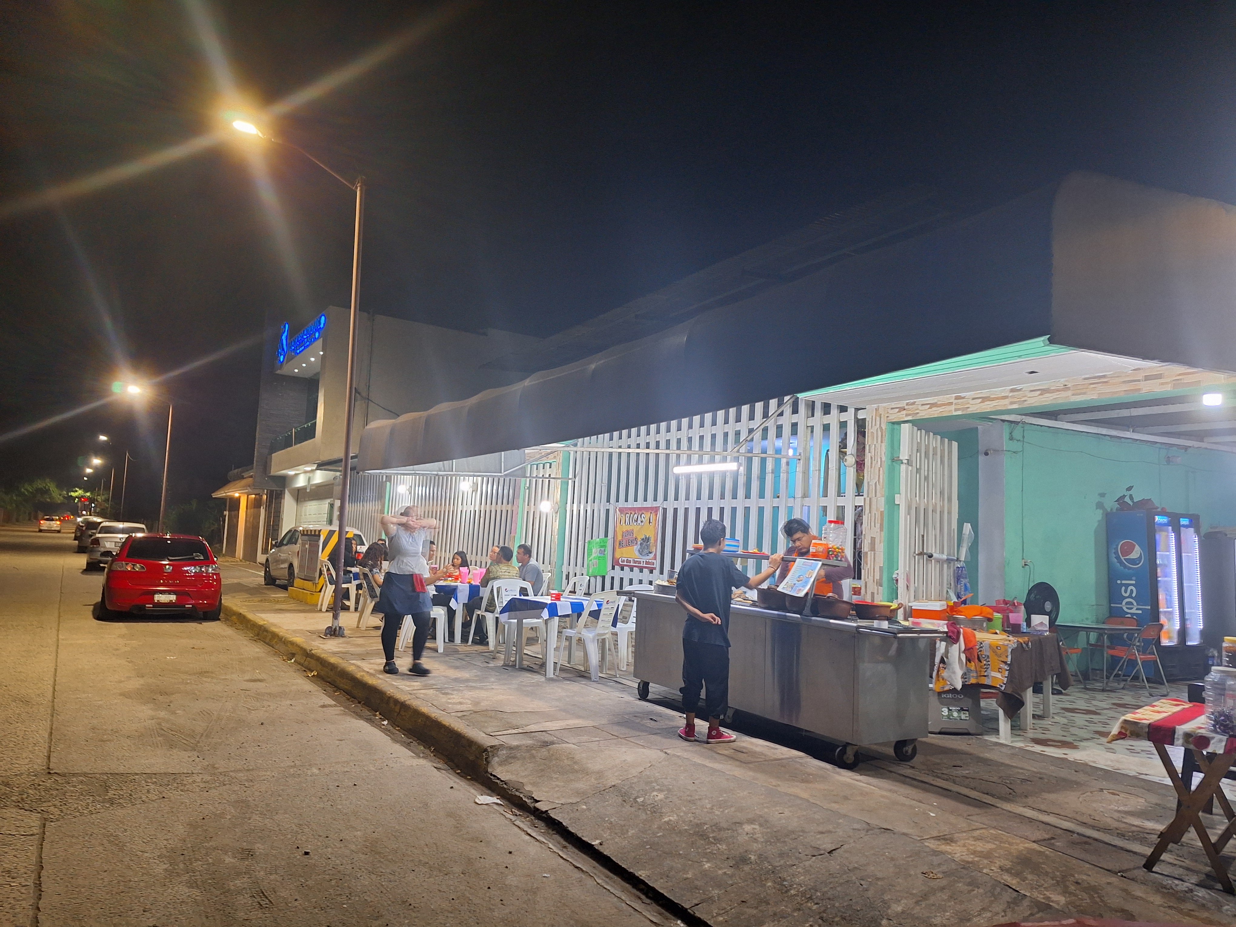 Cenaduría Emmanuel image 10