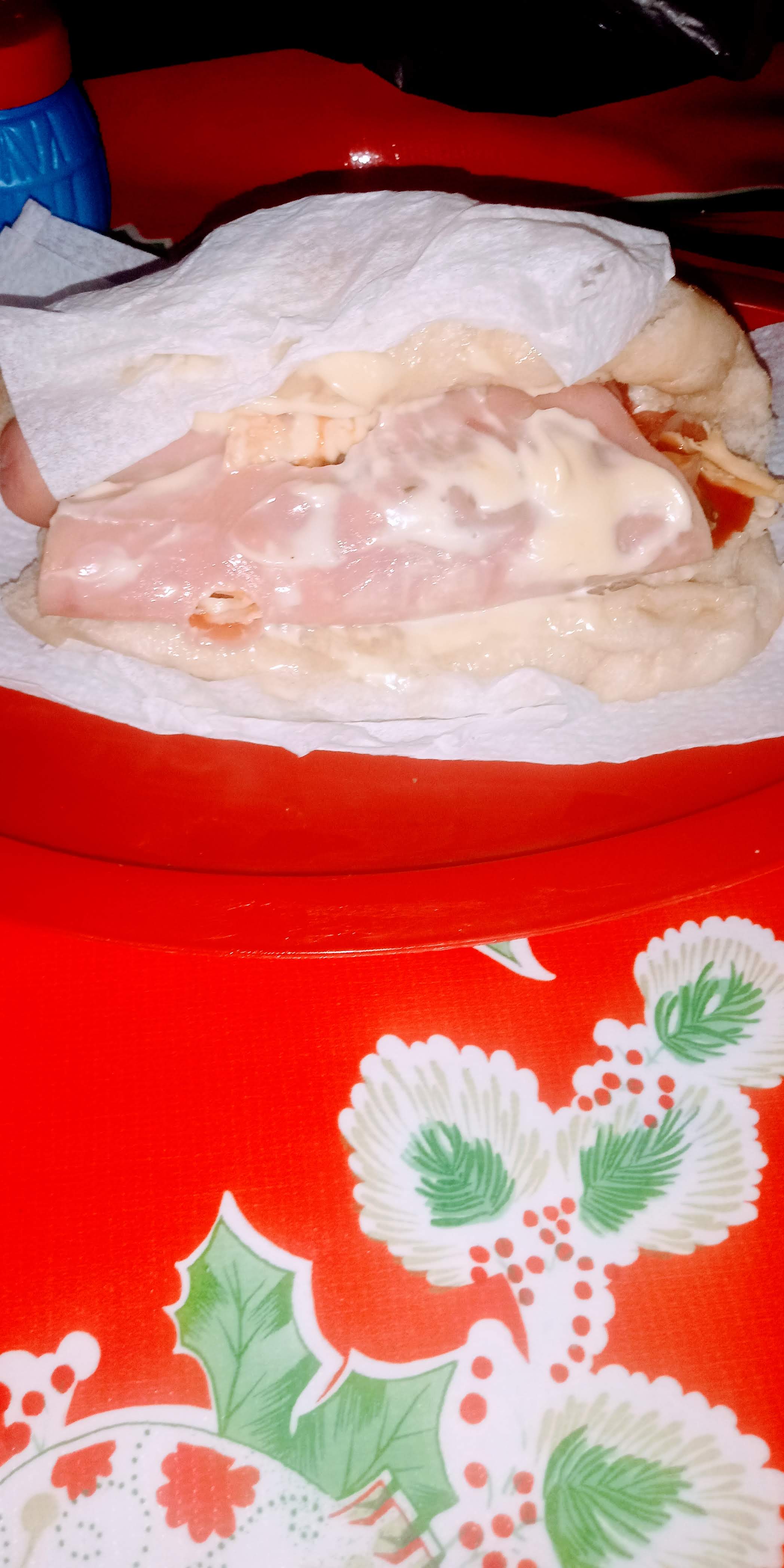 Tortas y hotdogs "Los hermanitos" image 6