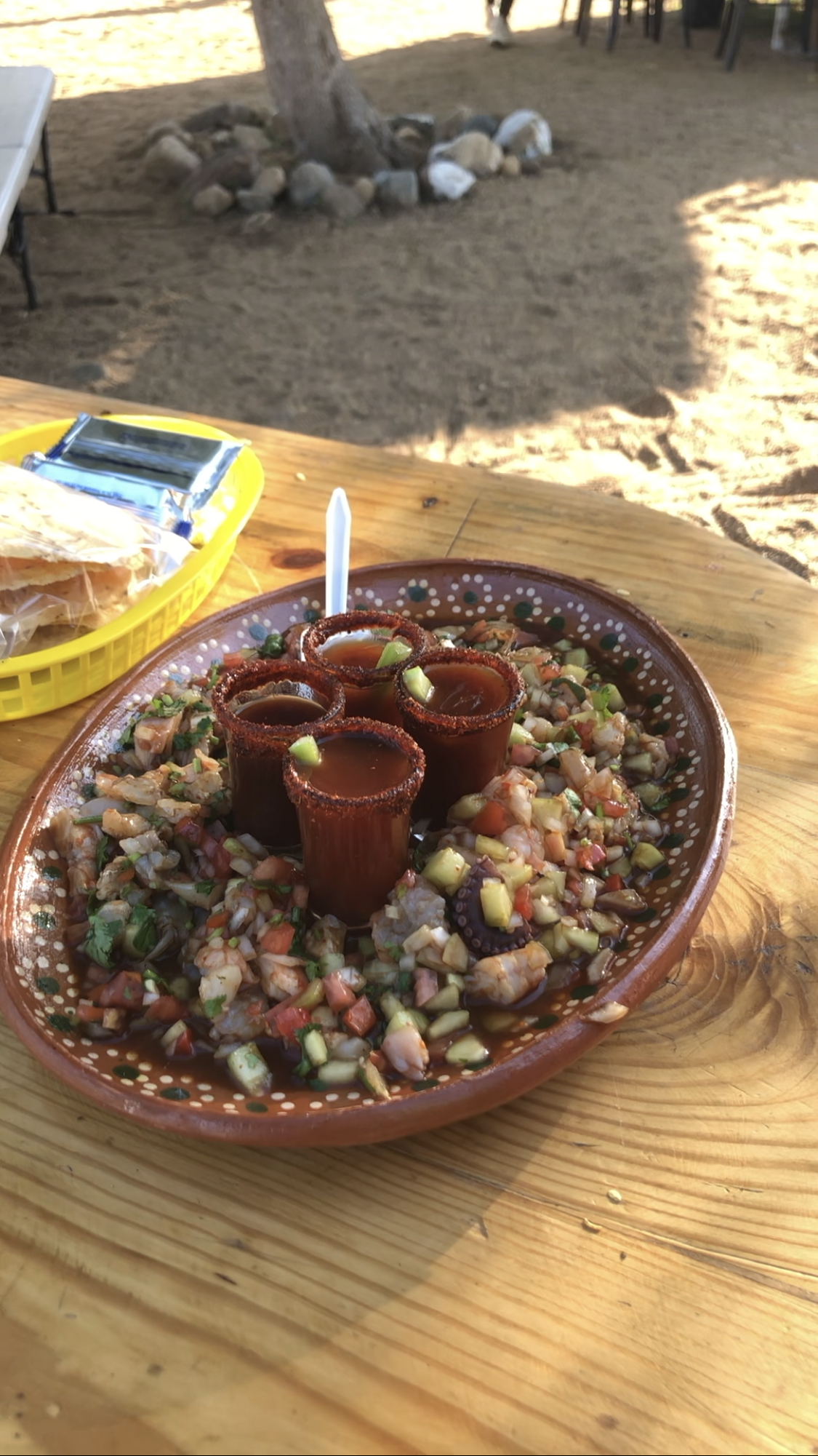 Mariscos Pa La Baja image 3