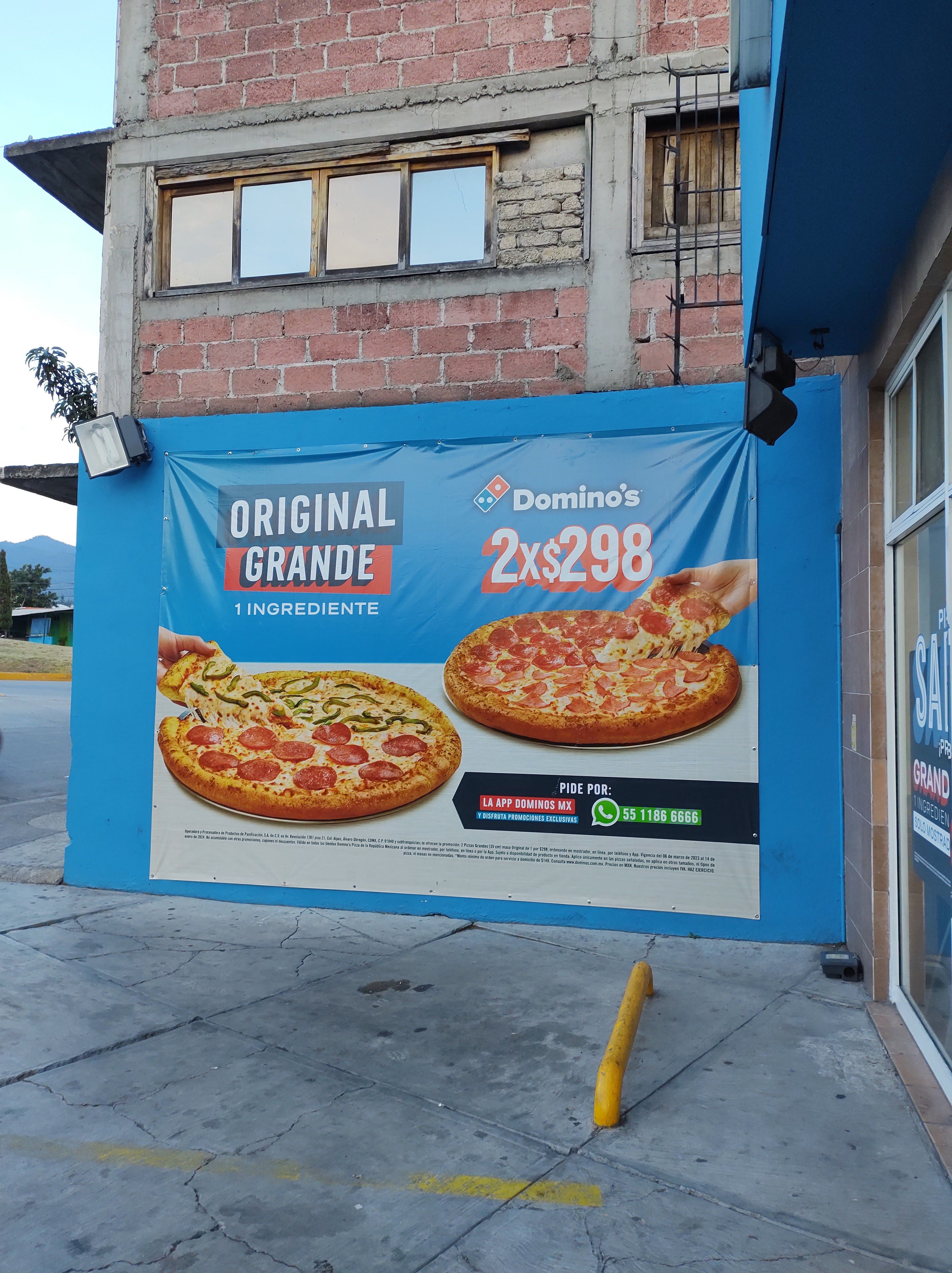 Domino's Zitacuaro image 7