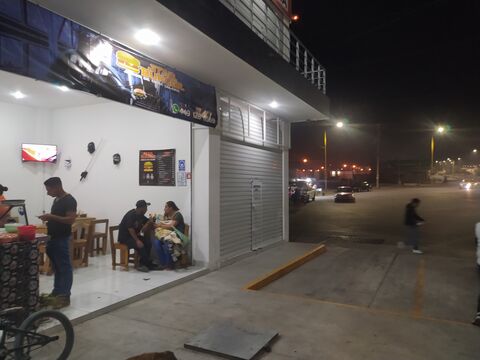 Star Burger image 3