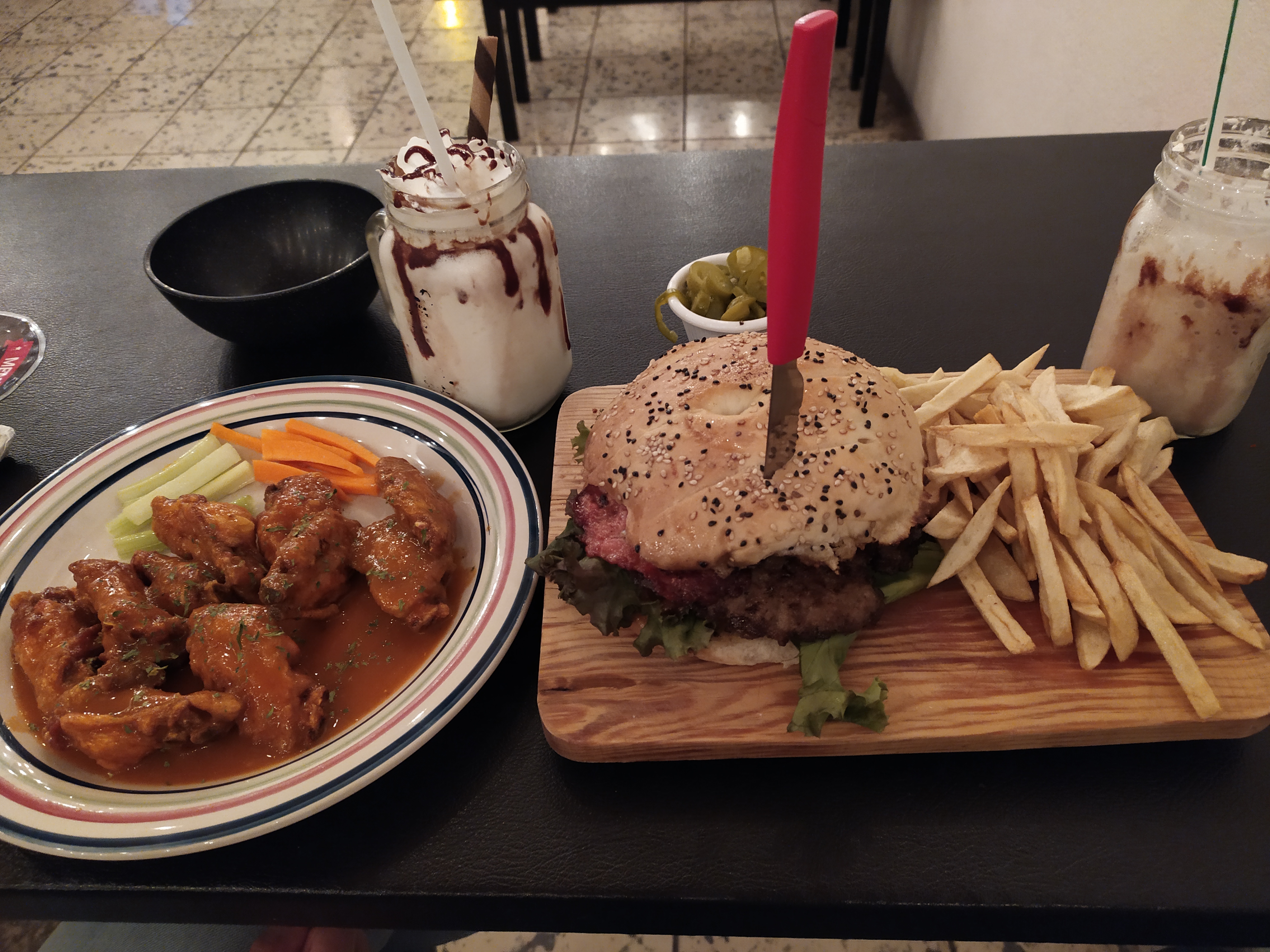 Supremo's Bistró & Café image 4