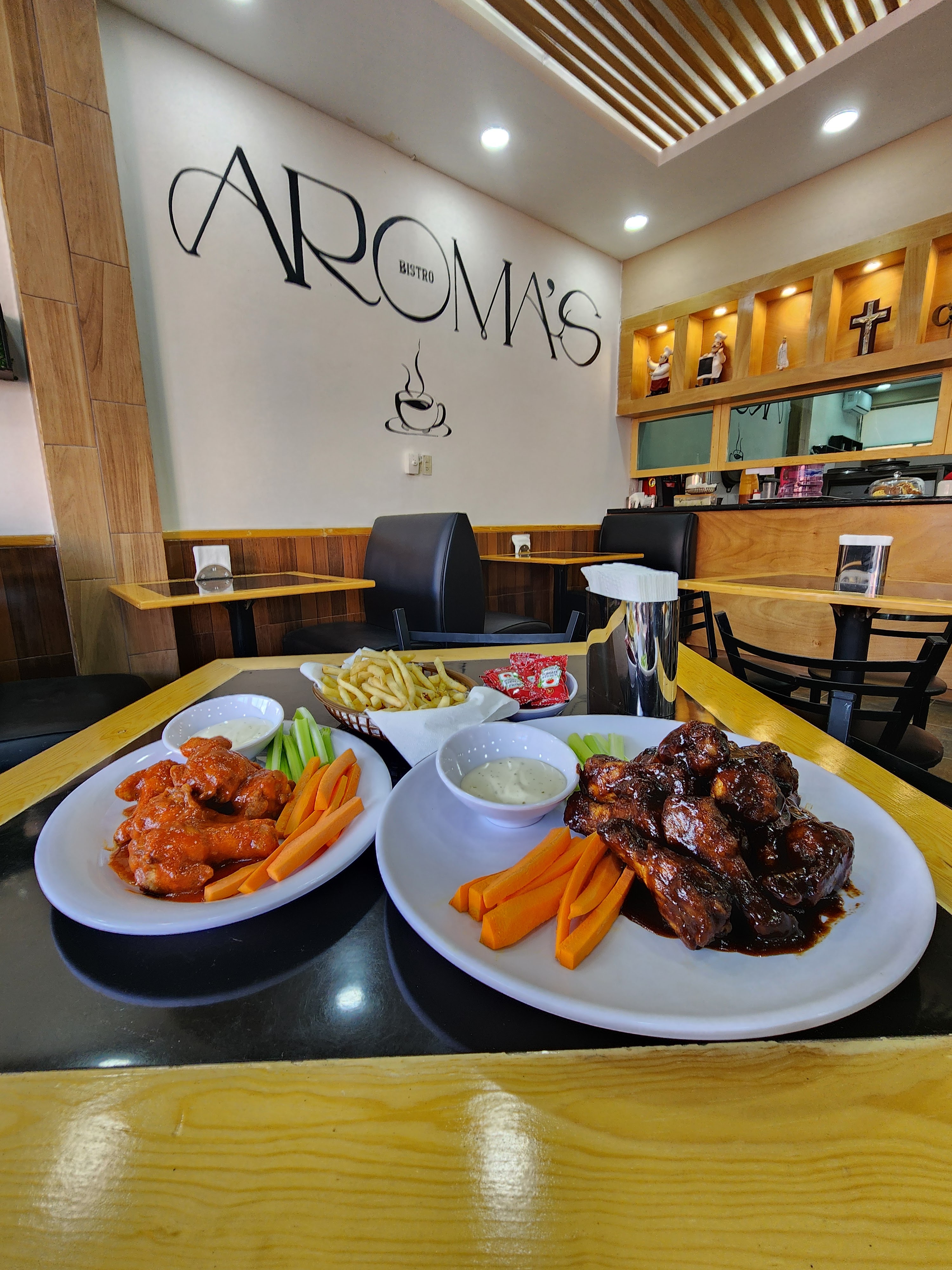 Aroma's Restaurant image 6