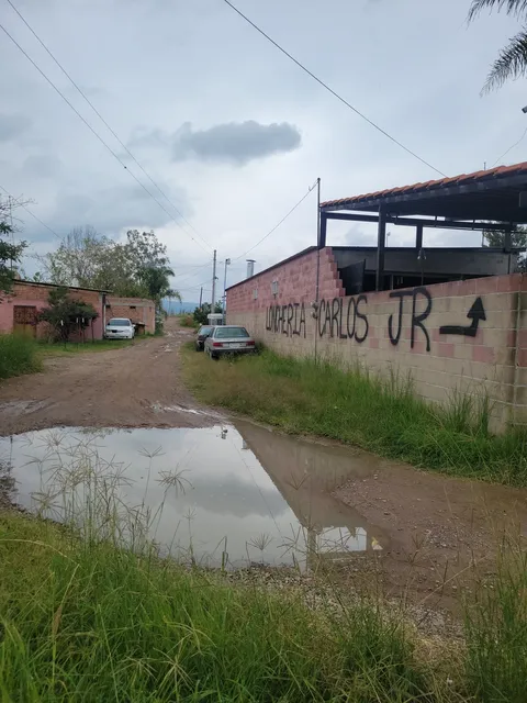 LONCHERIA CARLOS JR image 7