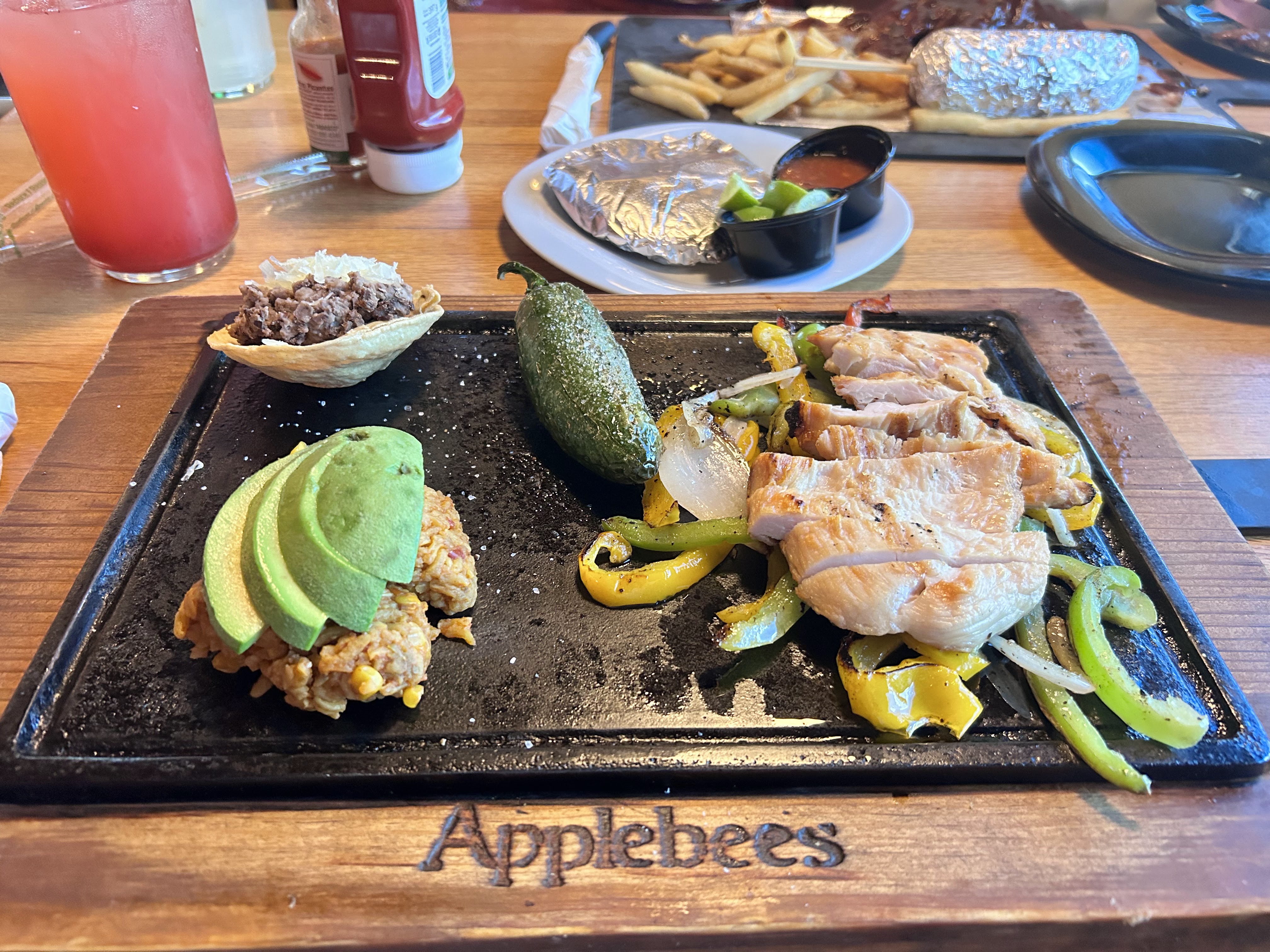 Applebee's image 2