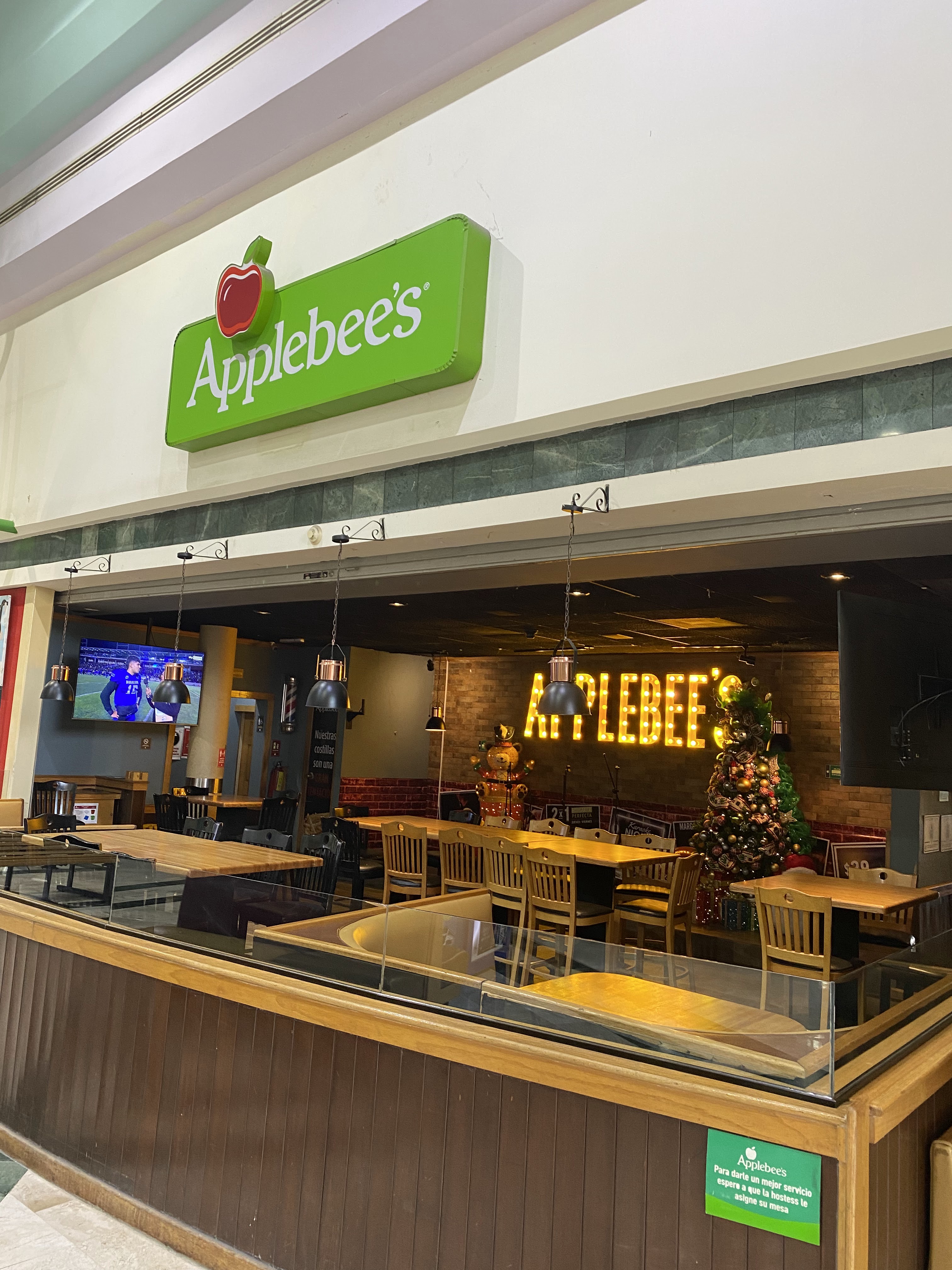 Applebee's image 5