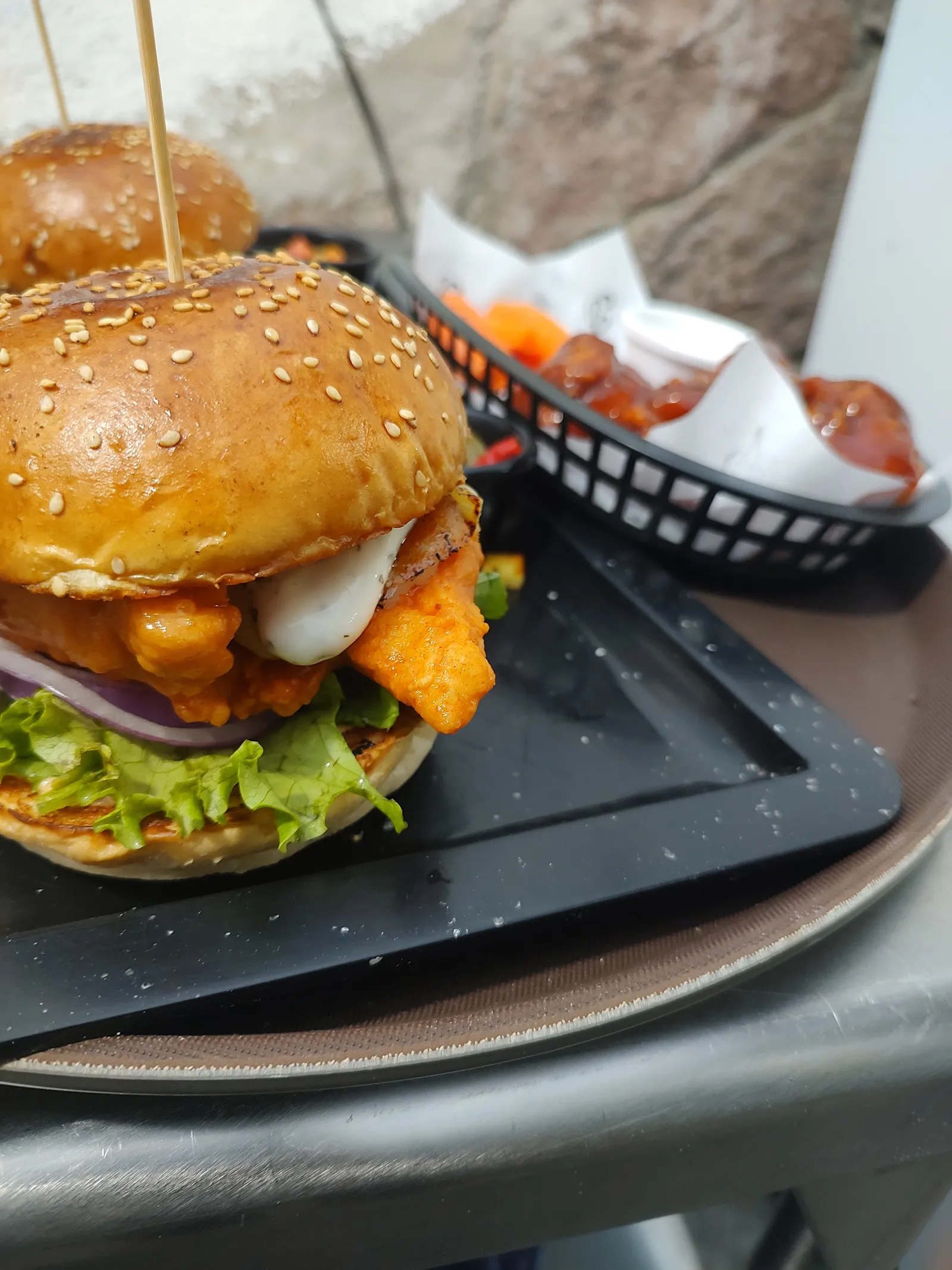 JD Alitas & Burgers image 2