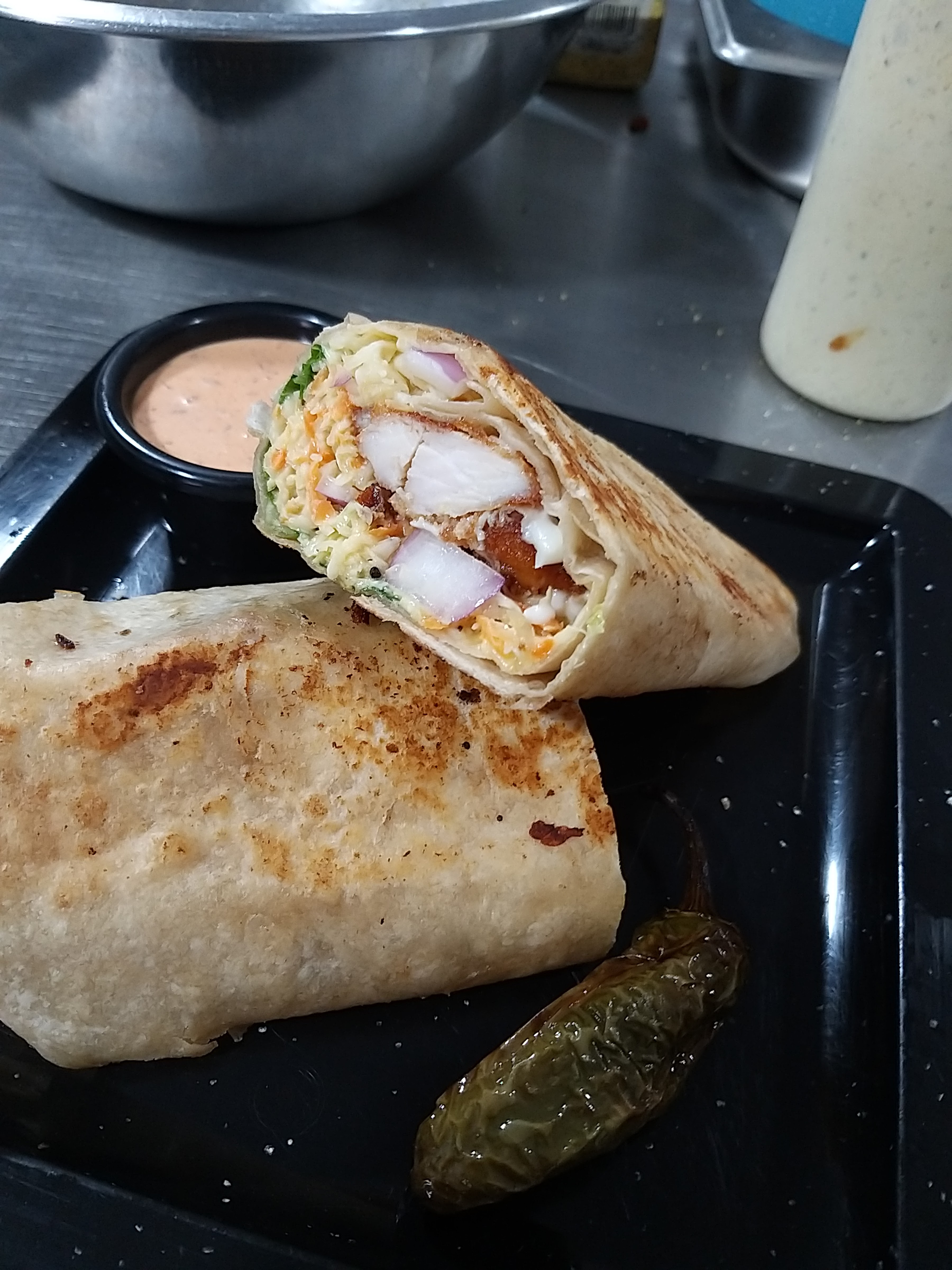 JD Alitas & Burgers image 8