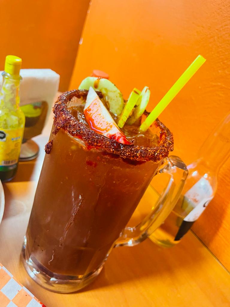 Snacks And Drink Rokvi image 1