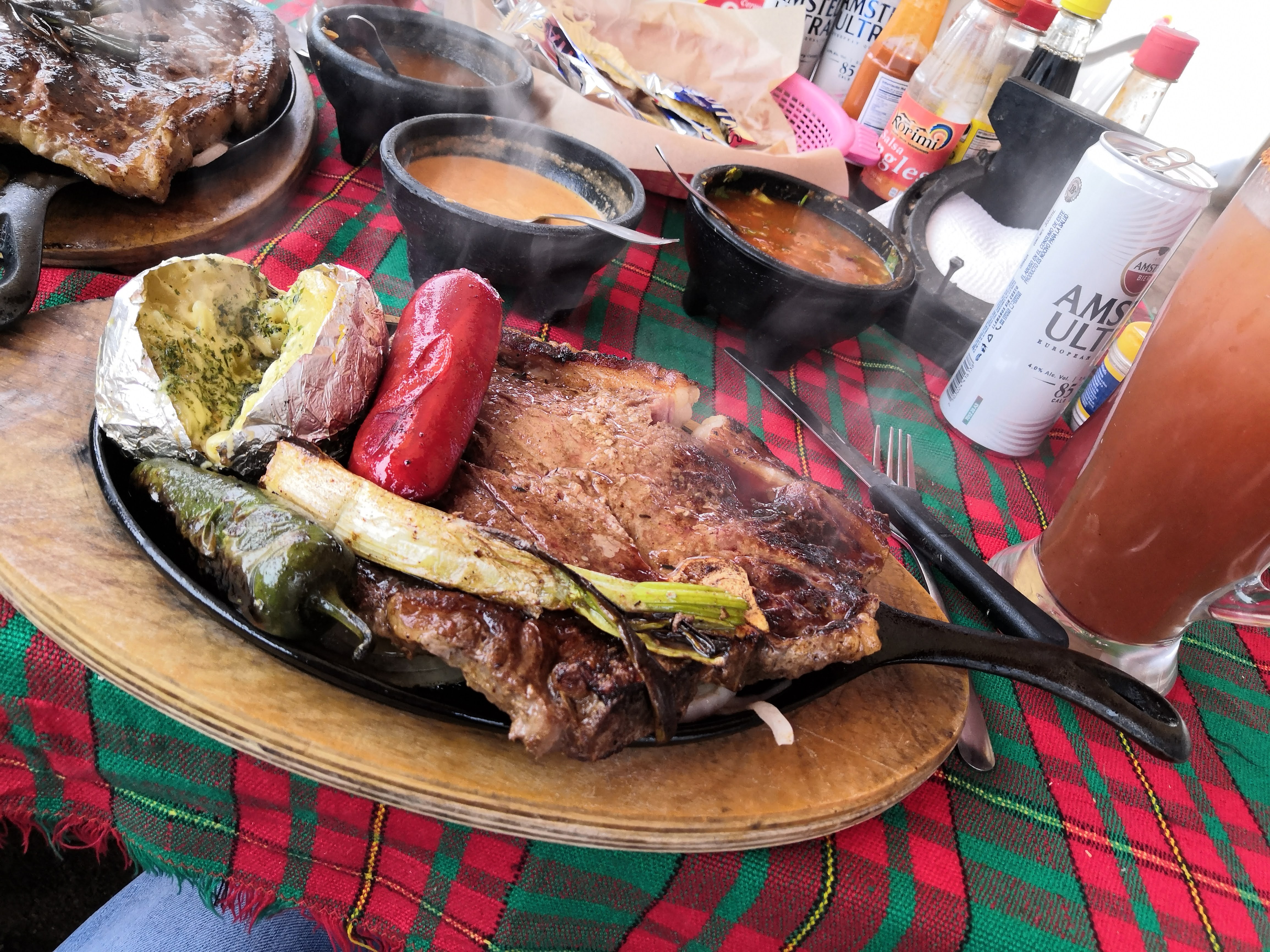 Las Palmas Cafetería image 8