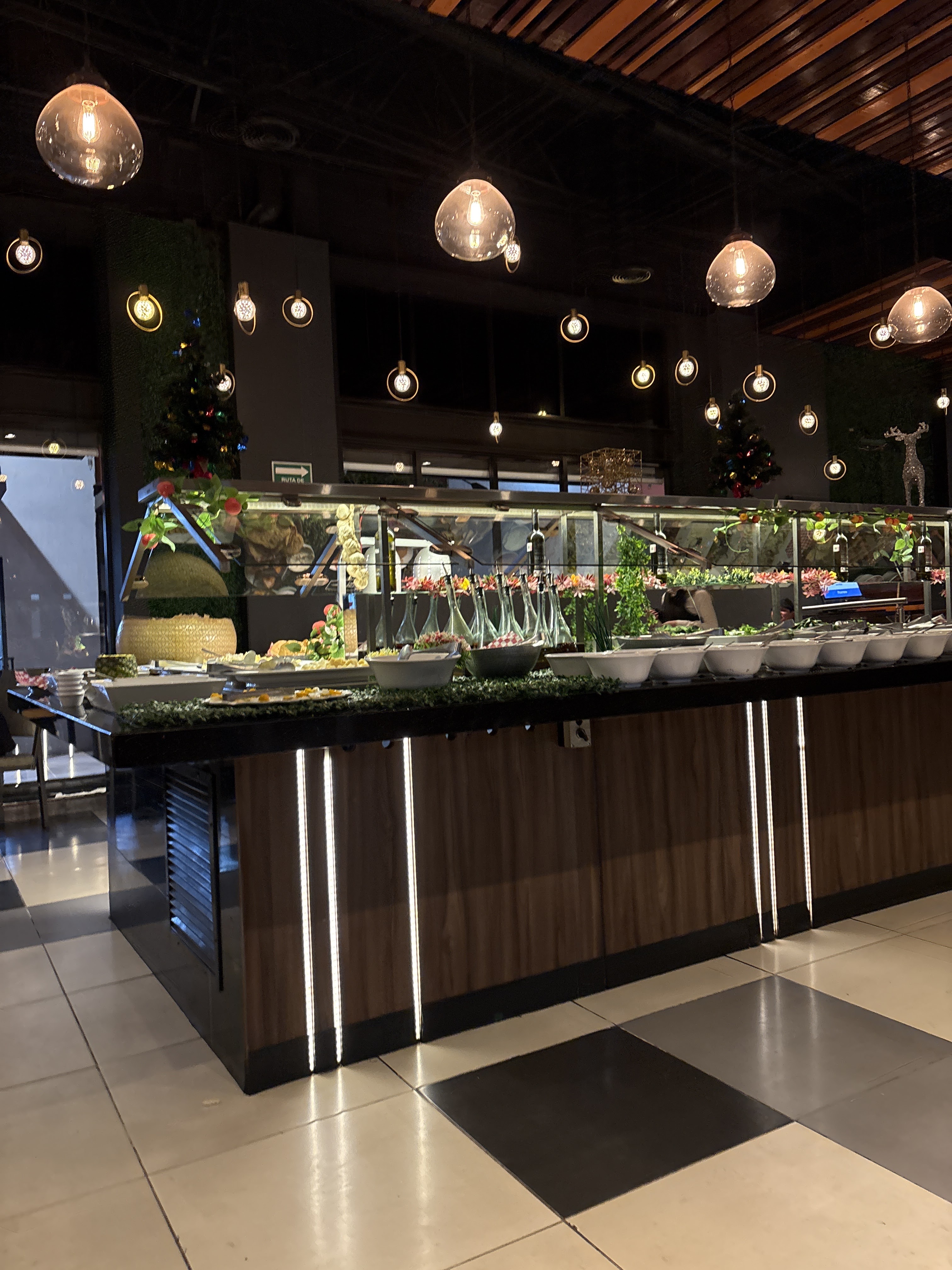 Las Espadas - Brazilian Steakhouse image 5