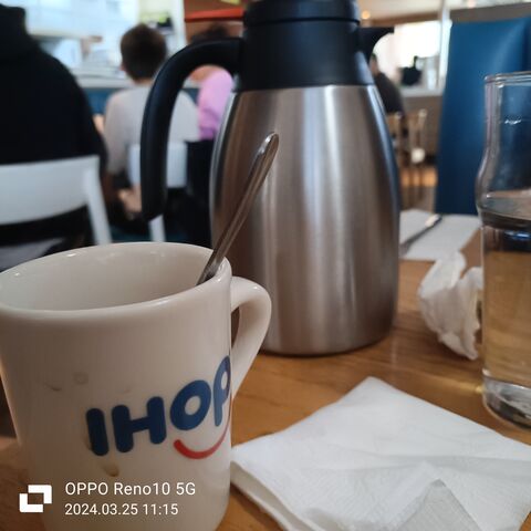IHOP image 4