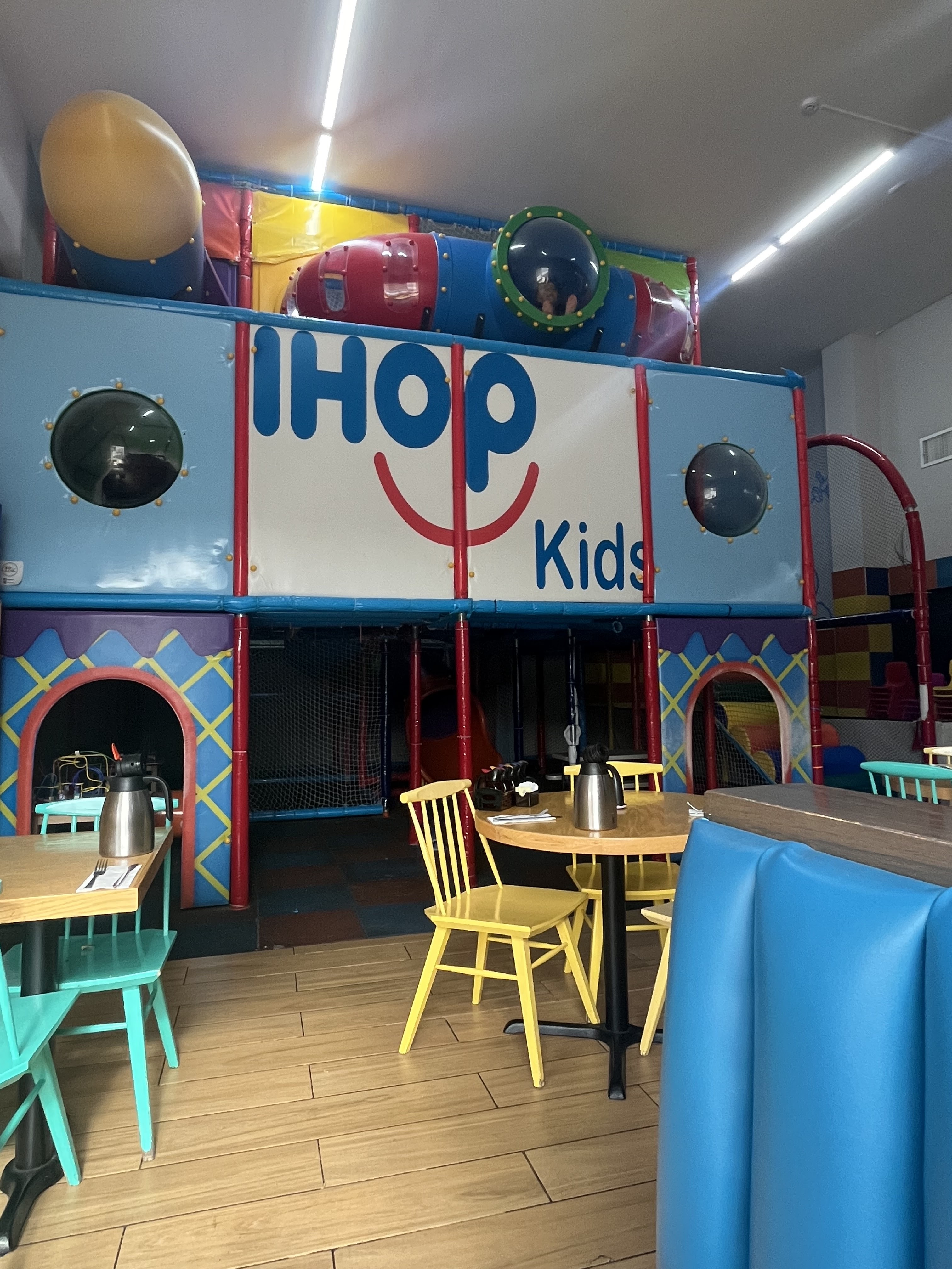 IHOP image 8