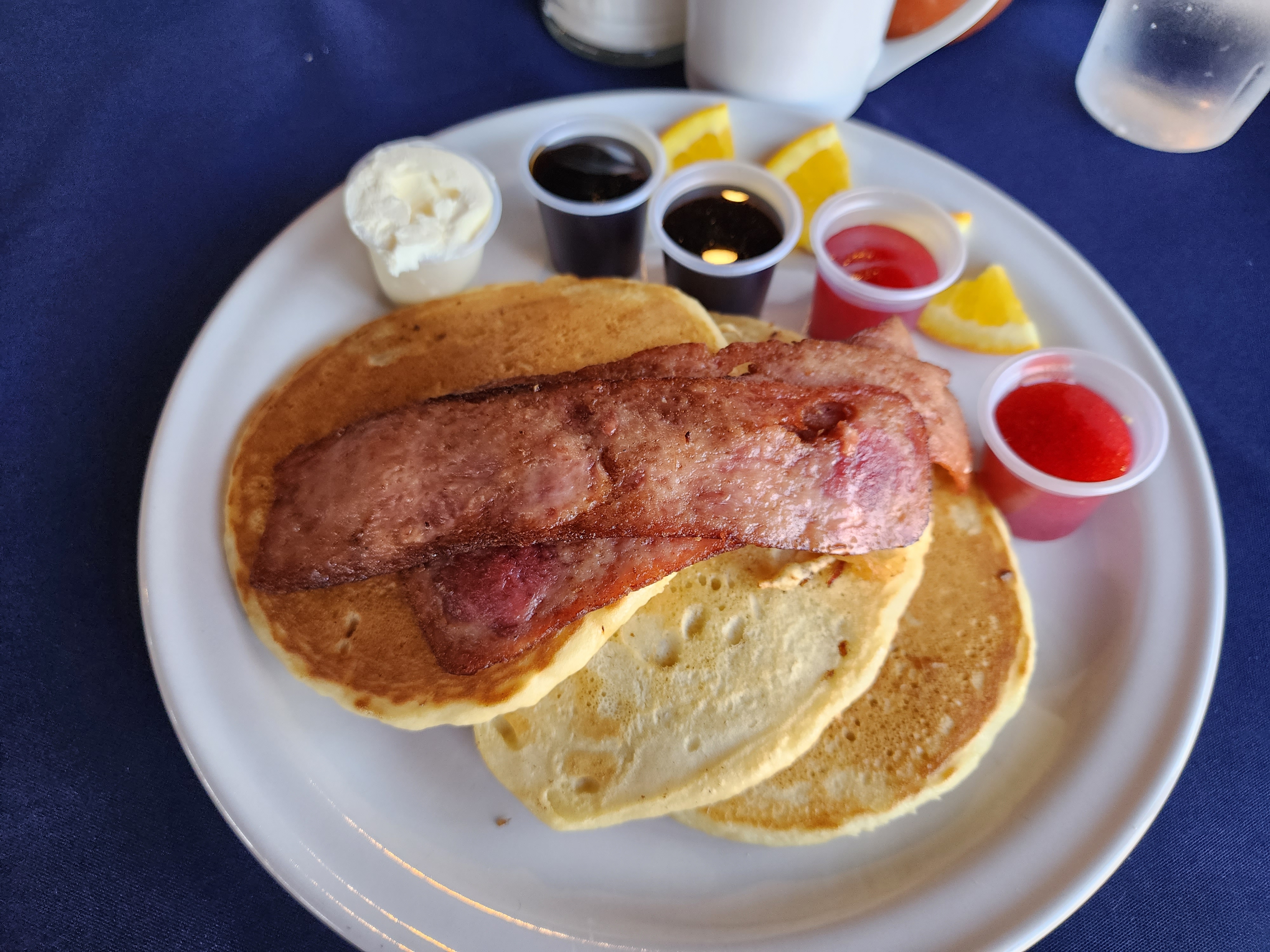 Enrizos restaurante Plaza HEBE image 8