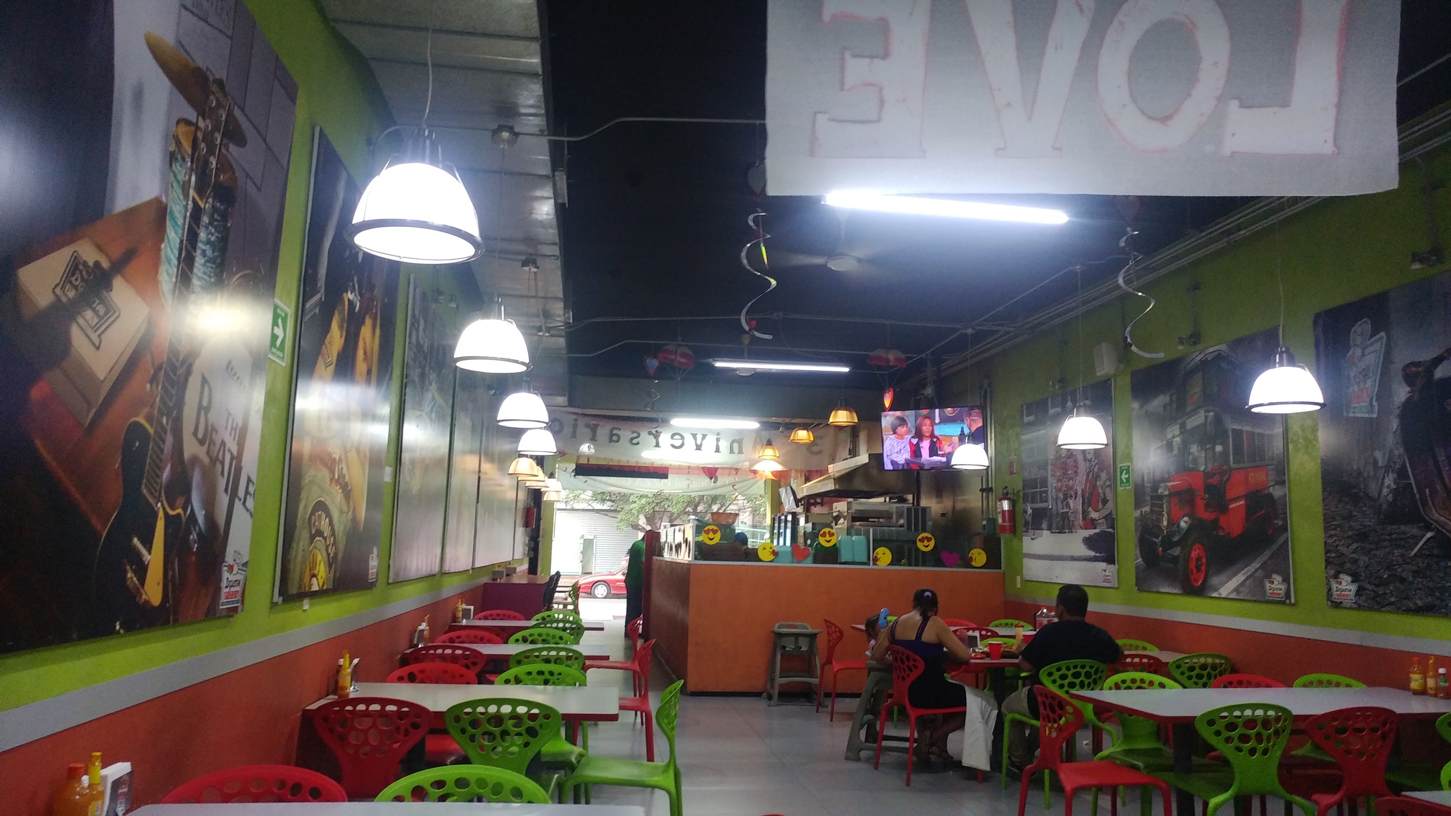 D'gusta Pizza image 4