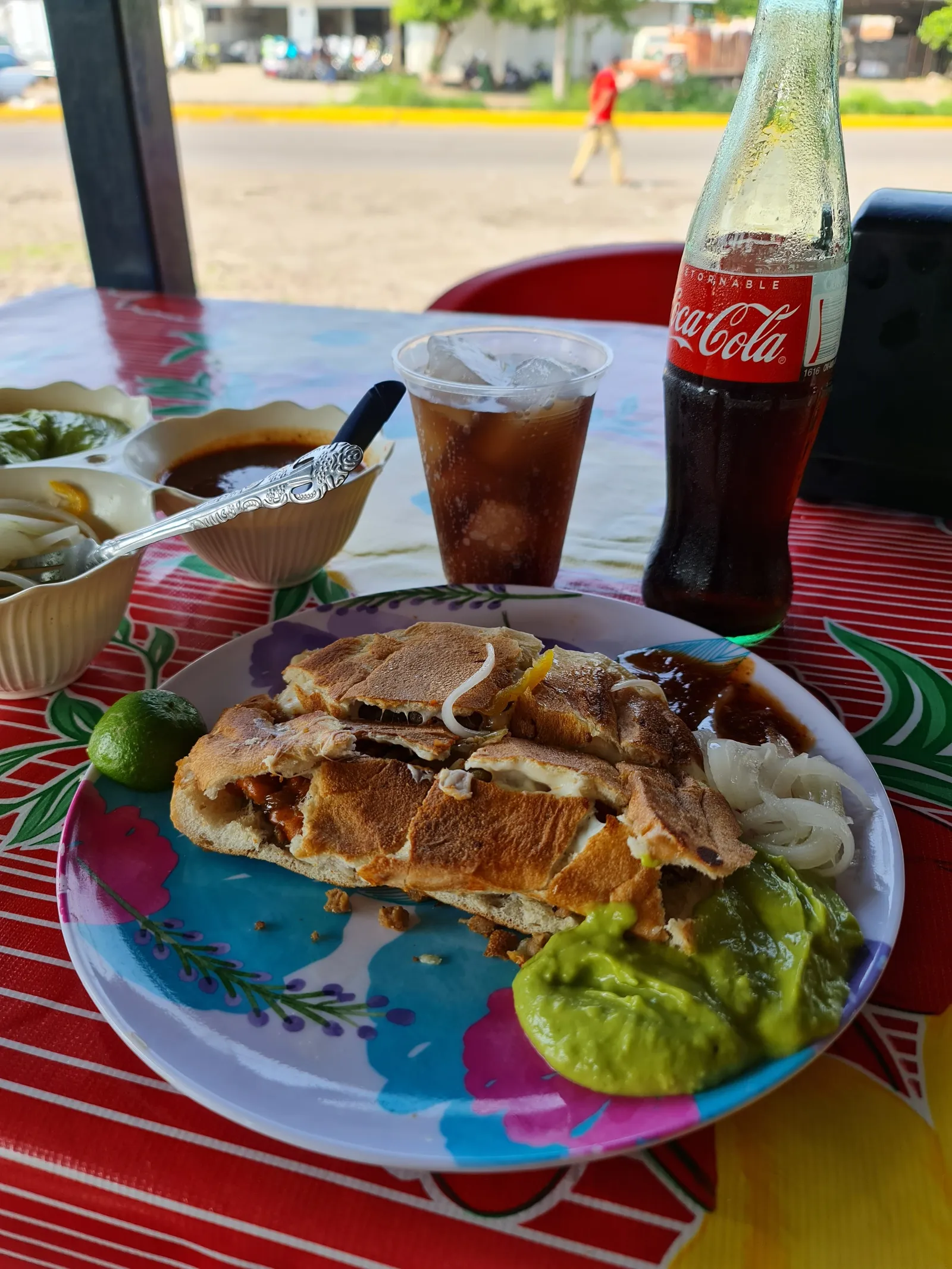 Tortas Planchadas El Comanche image 1
