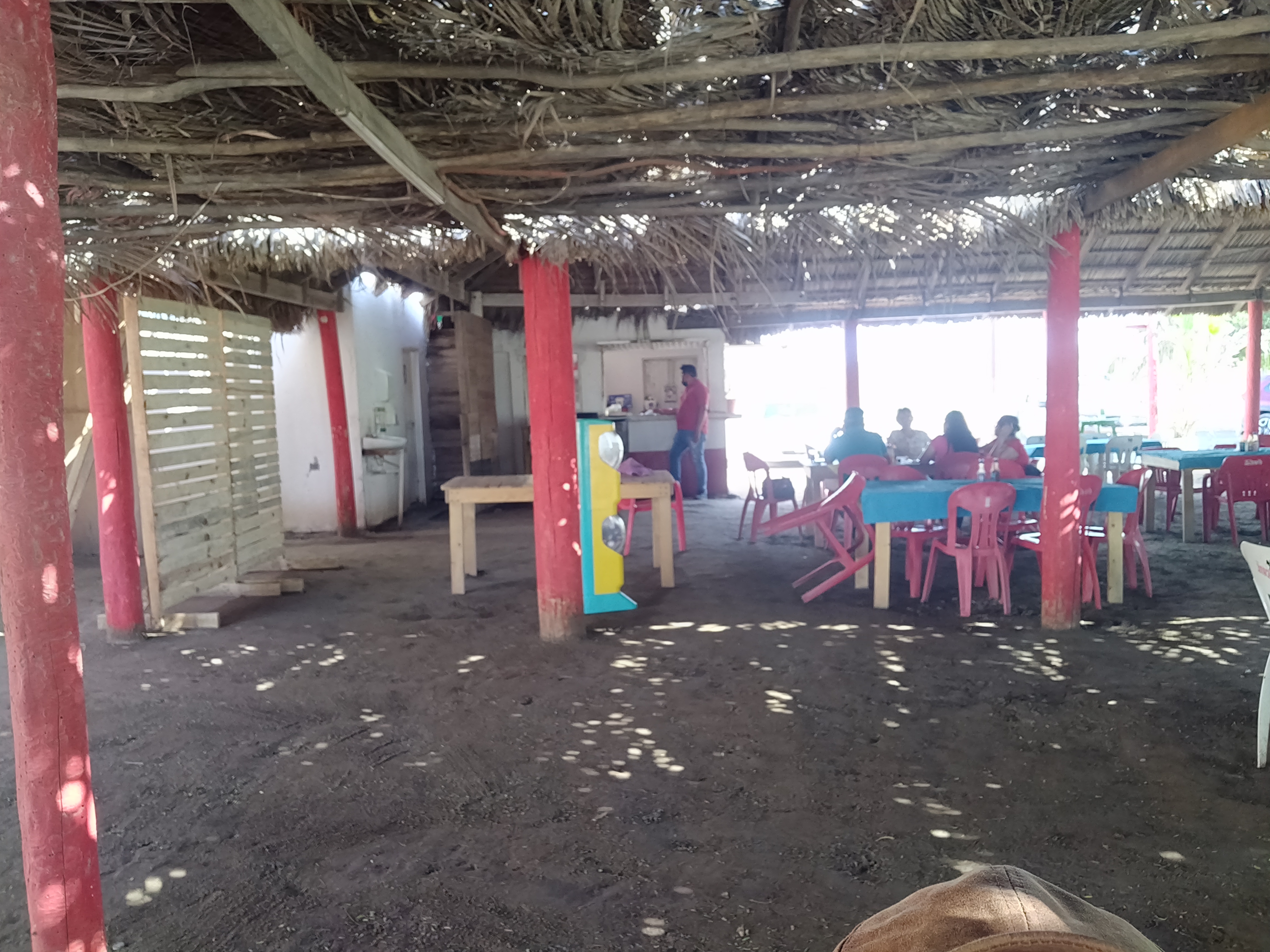 Restaurante Las Glorias con Paul Leyva image 2