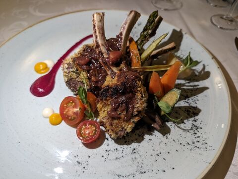 Le Gourmet Restaurant image 5