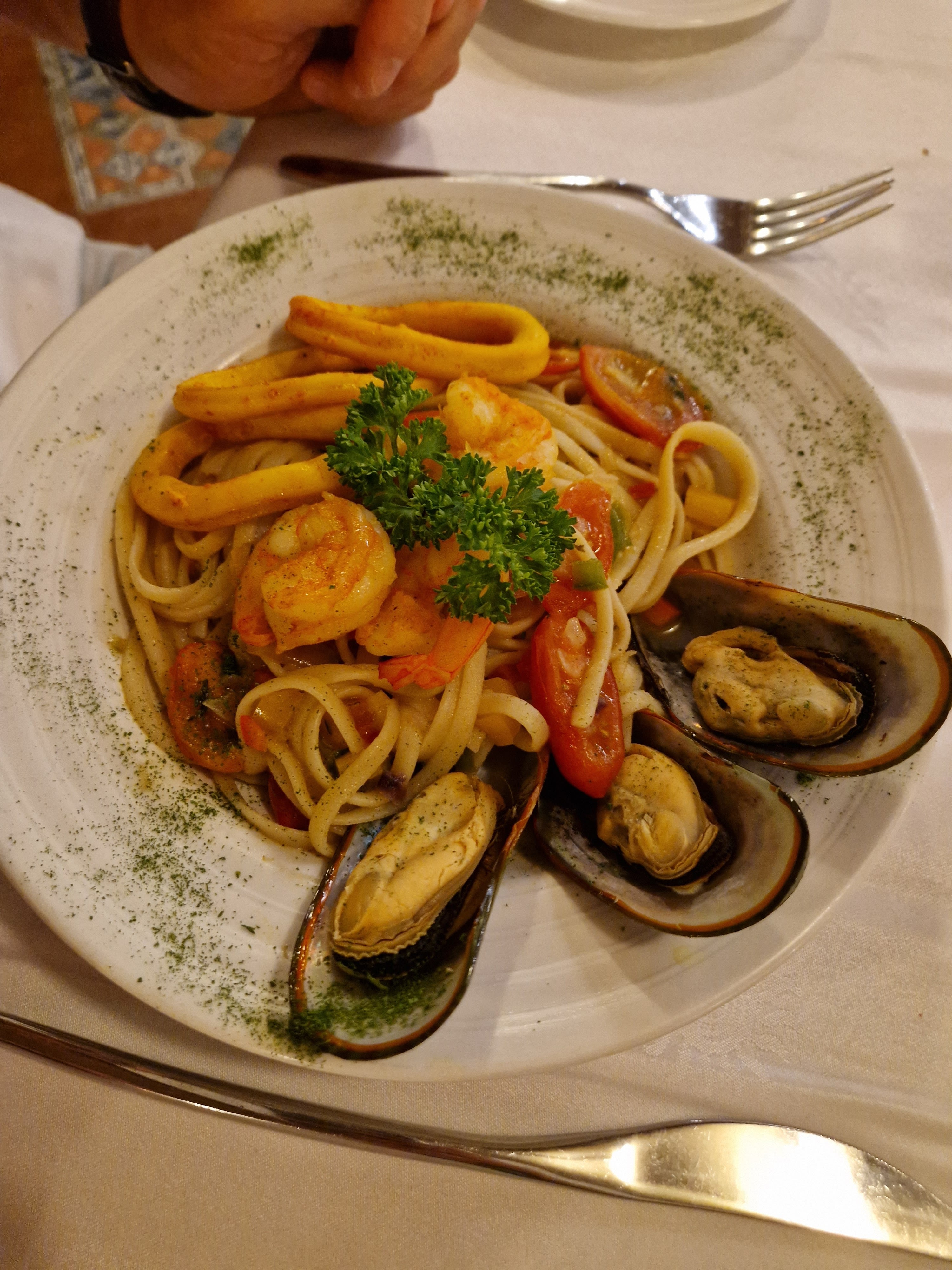 Mediterráneo Restaurant image 8