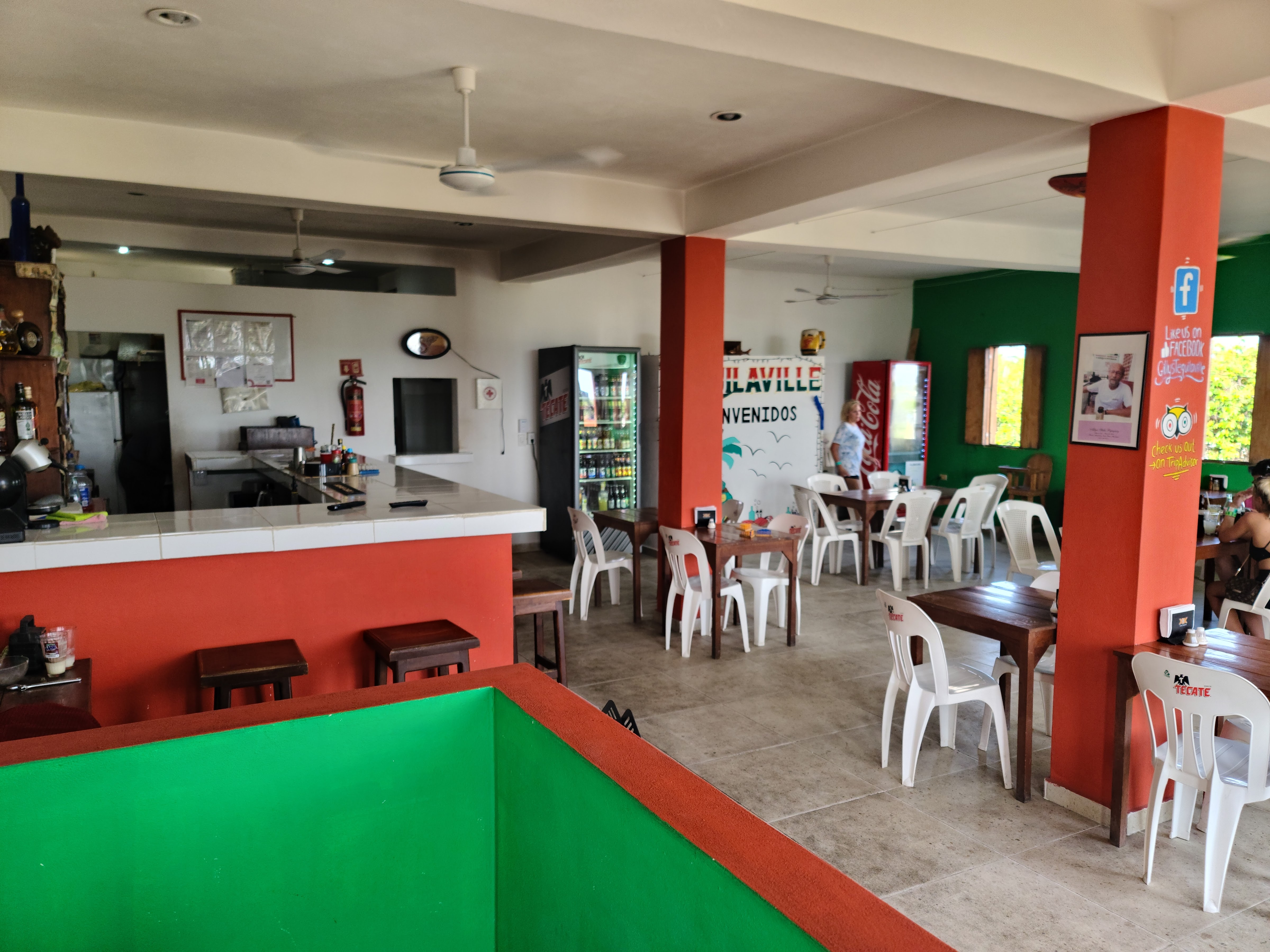 Gilly's Tequilaville image 3