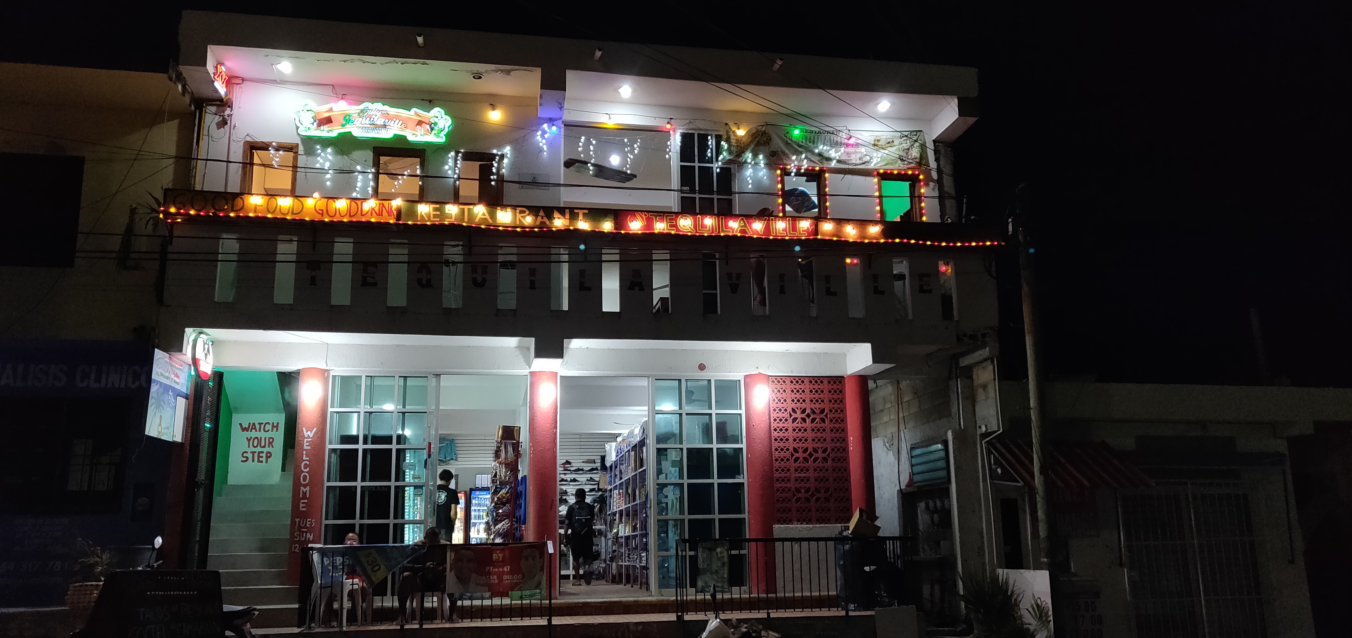 Gilly's Tequilaville image 4