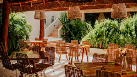 Bsky Restaurant image 1