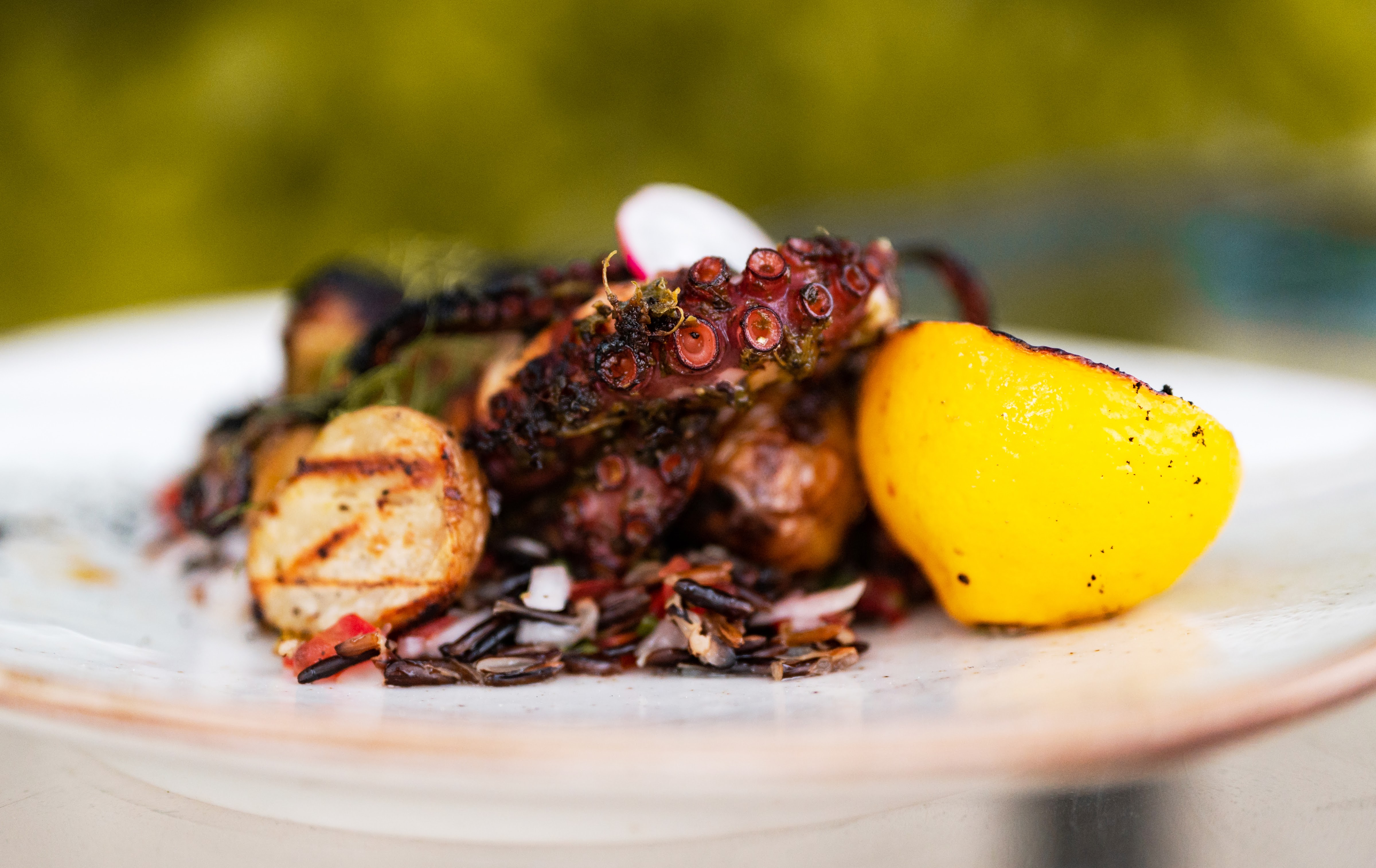 Bsky Restaurant image 8