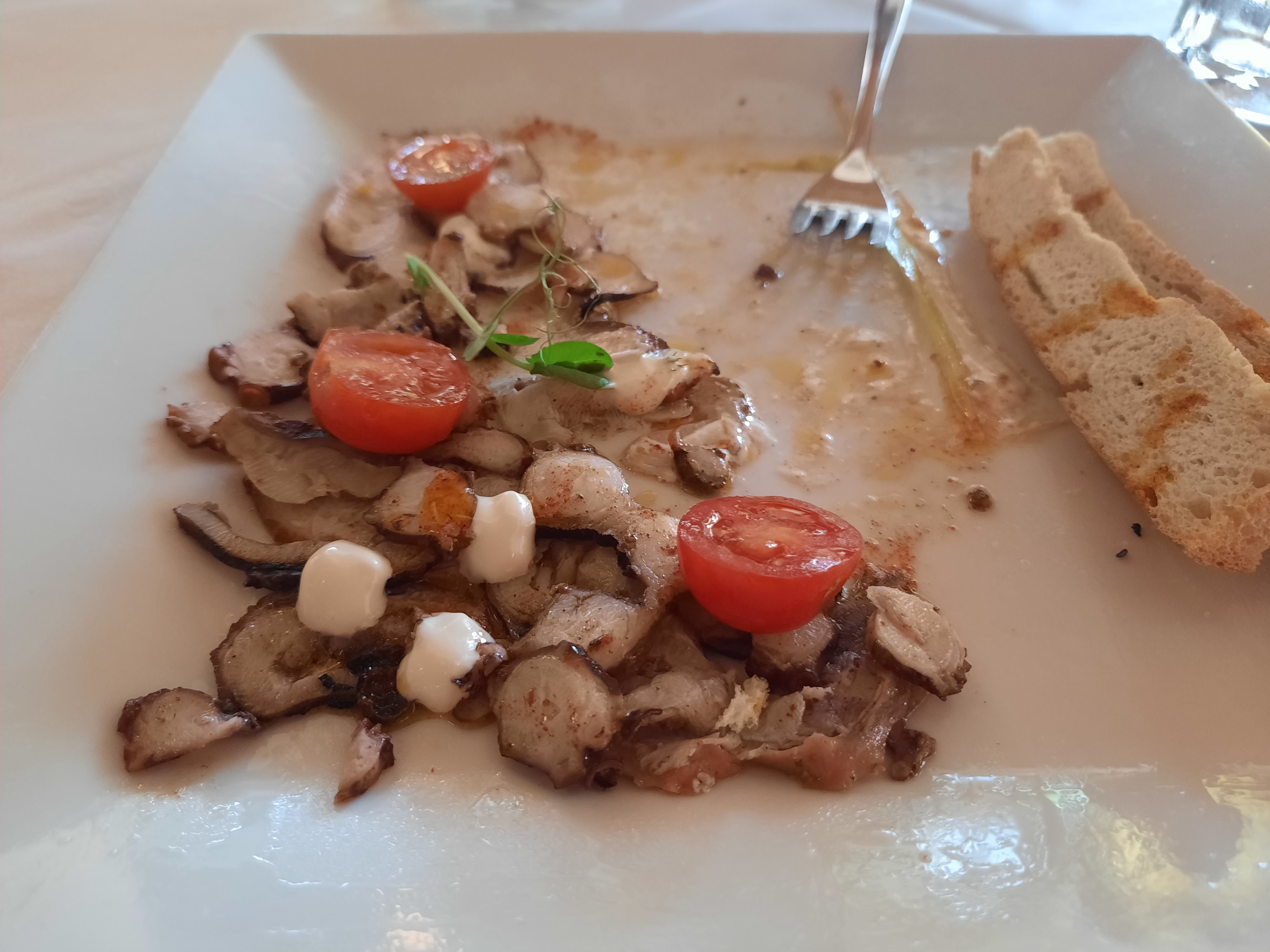 FOOD TRUCK Restaurant image 2