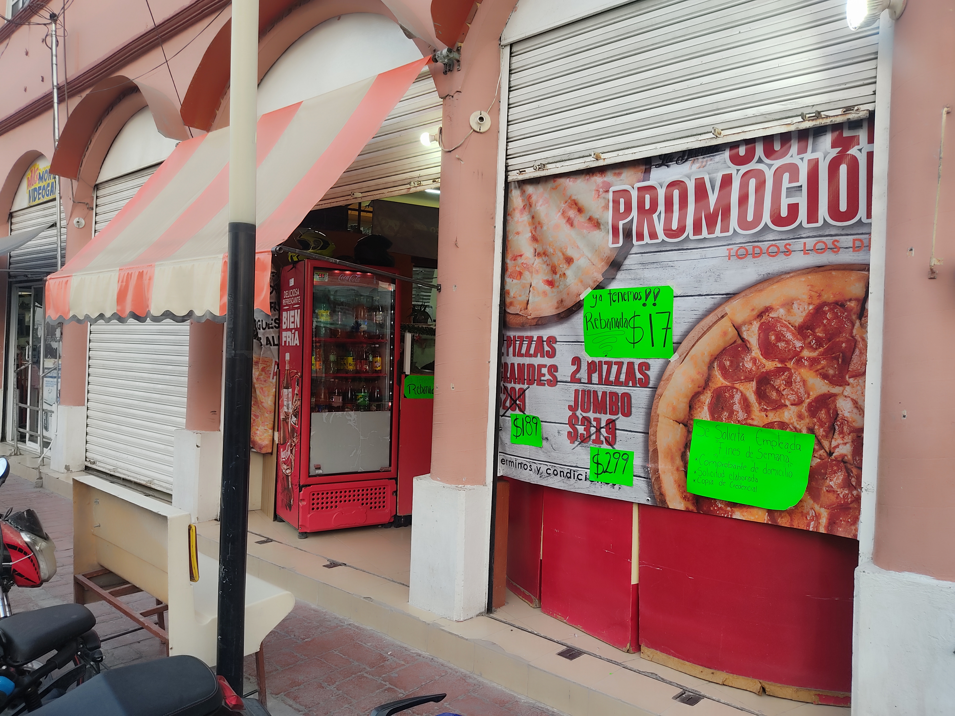 La Divína Pizza image 1