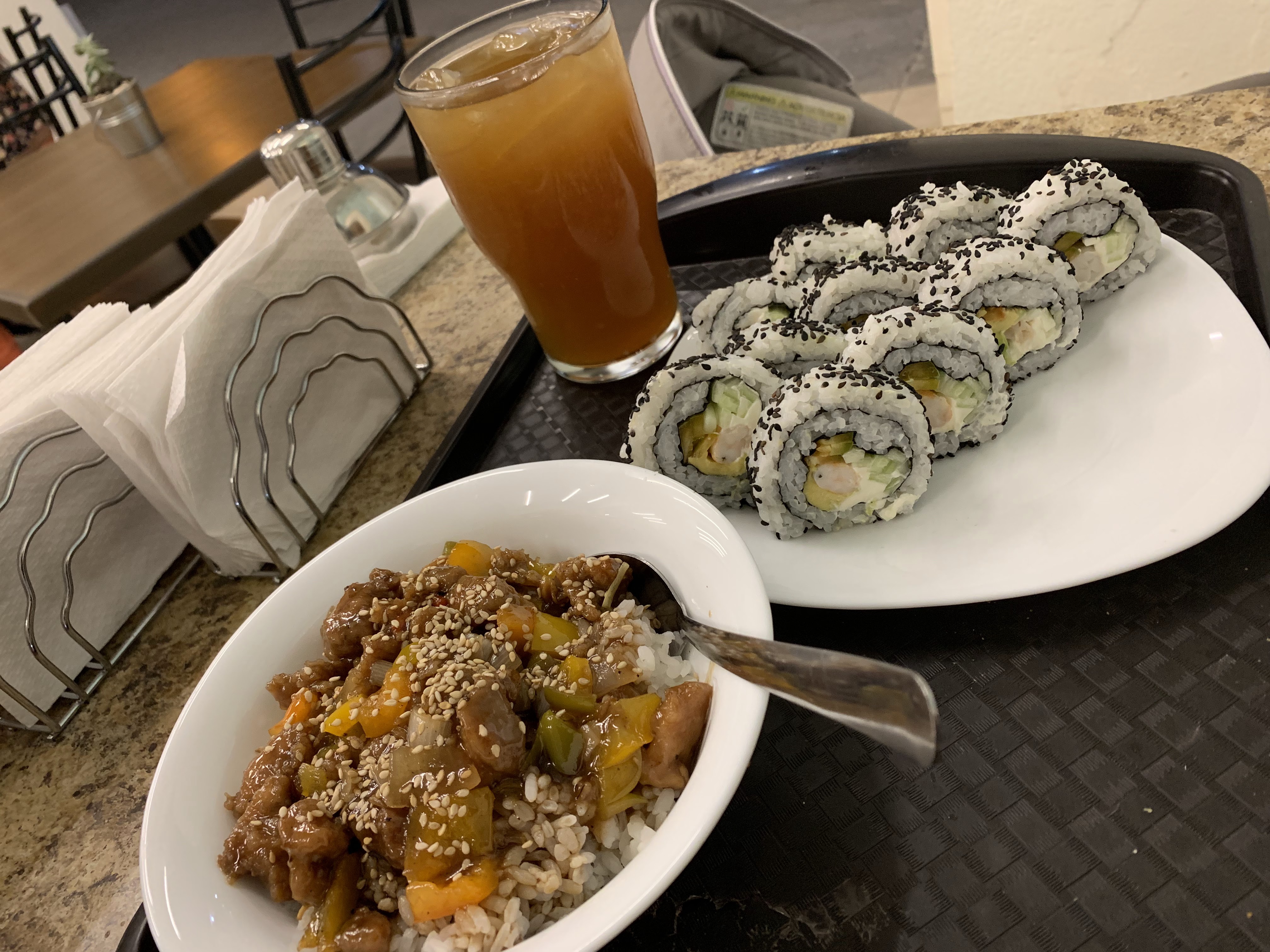 SushiRoll Los Portales image 8