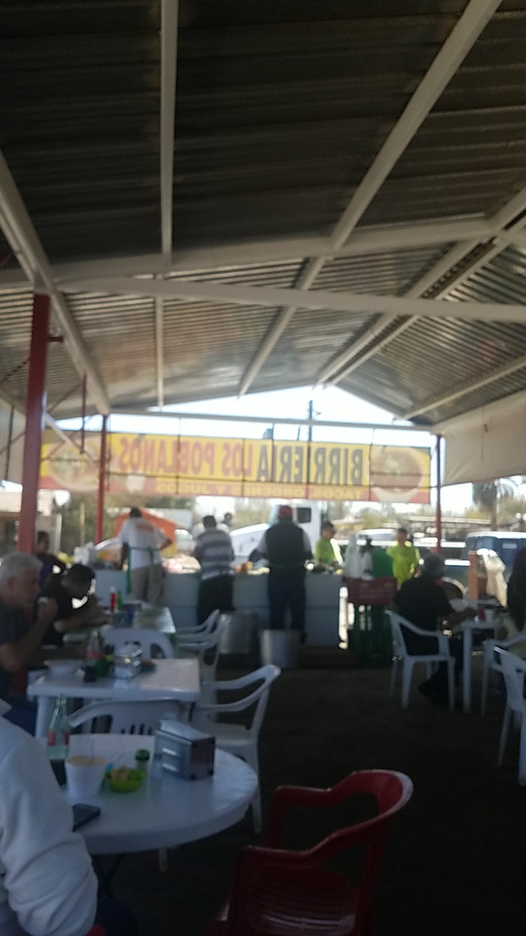 Birrieria los poblanos image 9