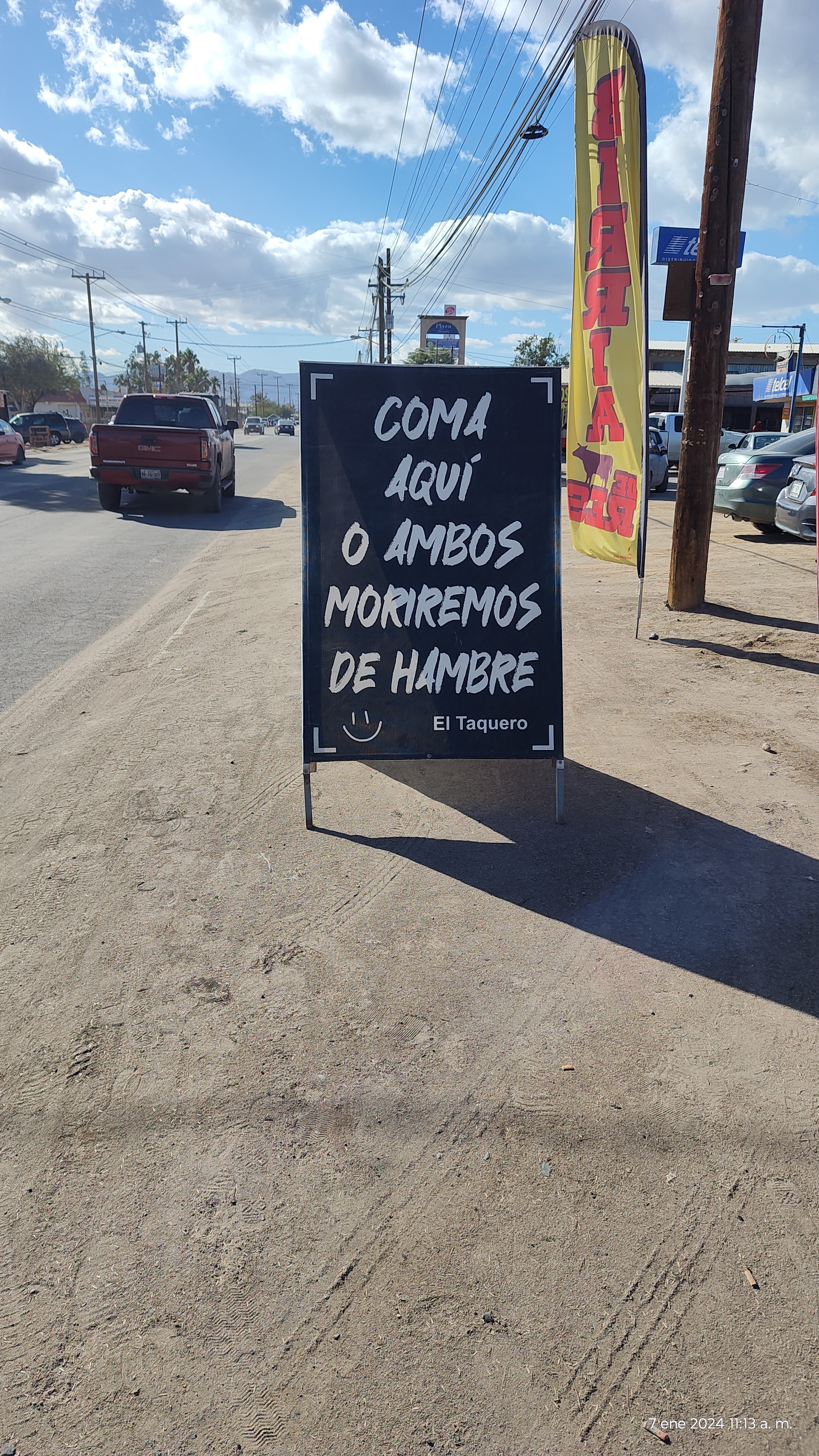 Birrieria los poblanos image 10