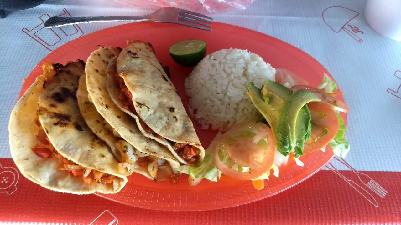 Mariscos El Mochiteco image 4