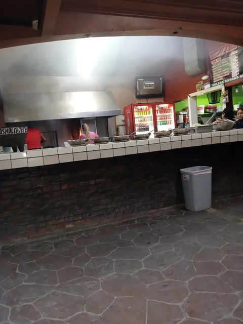 Los Molcajetes image 3