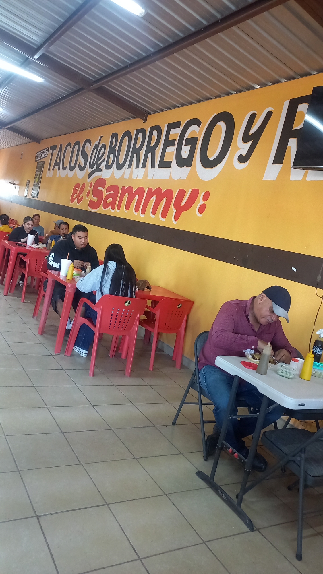 Tacos de Borrego y Res “El Sammy” image 2