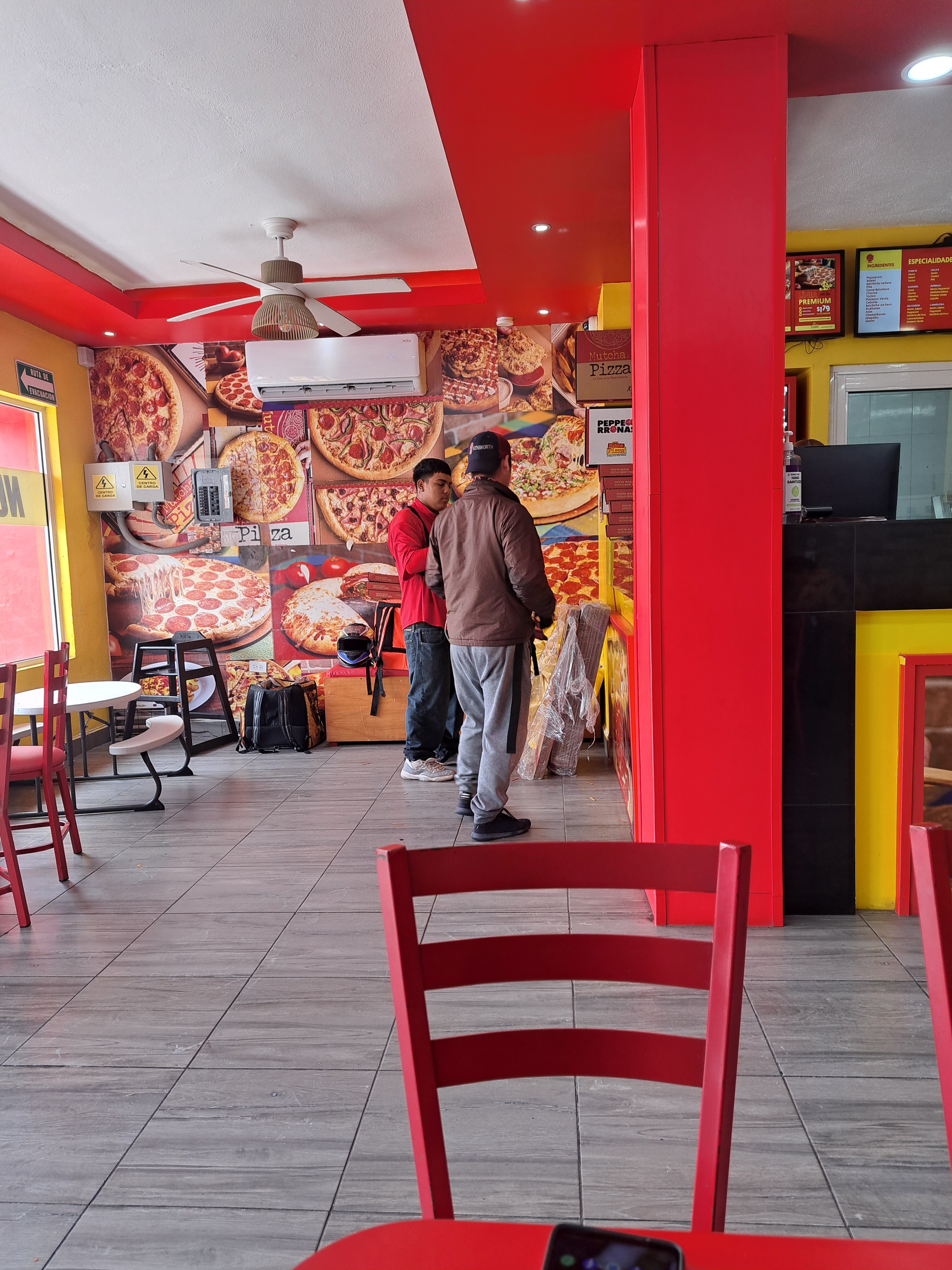 Mutcha pizza cienega de Flores image 3