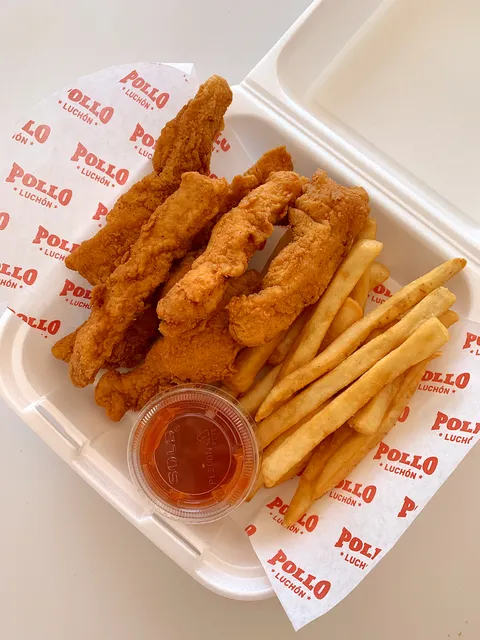 Pollo Luchón image 2
