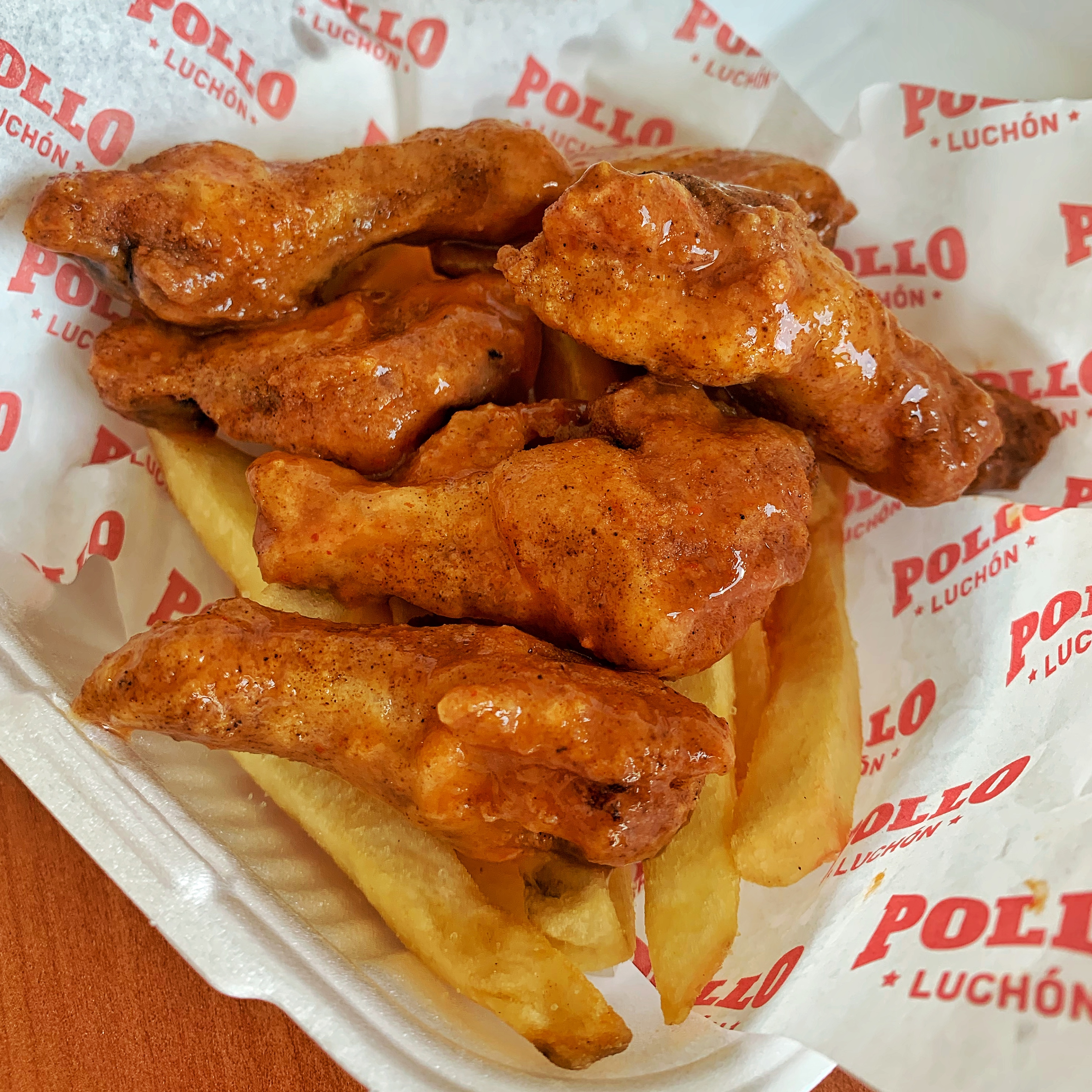 Pollo Luchón image 6