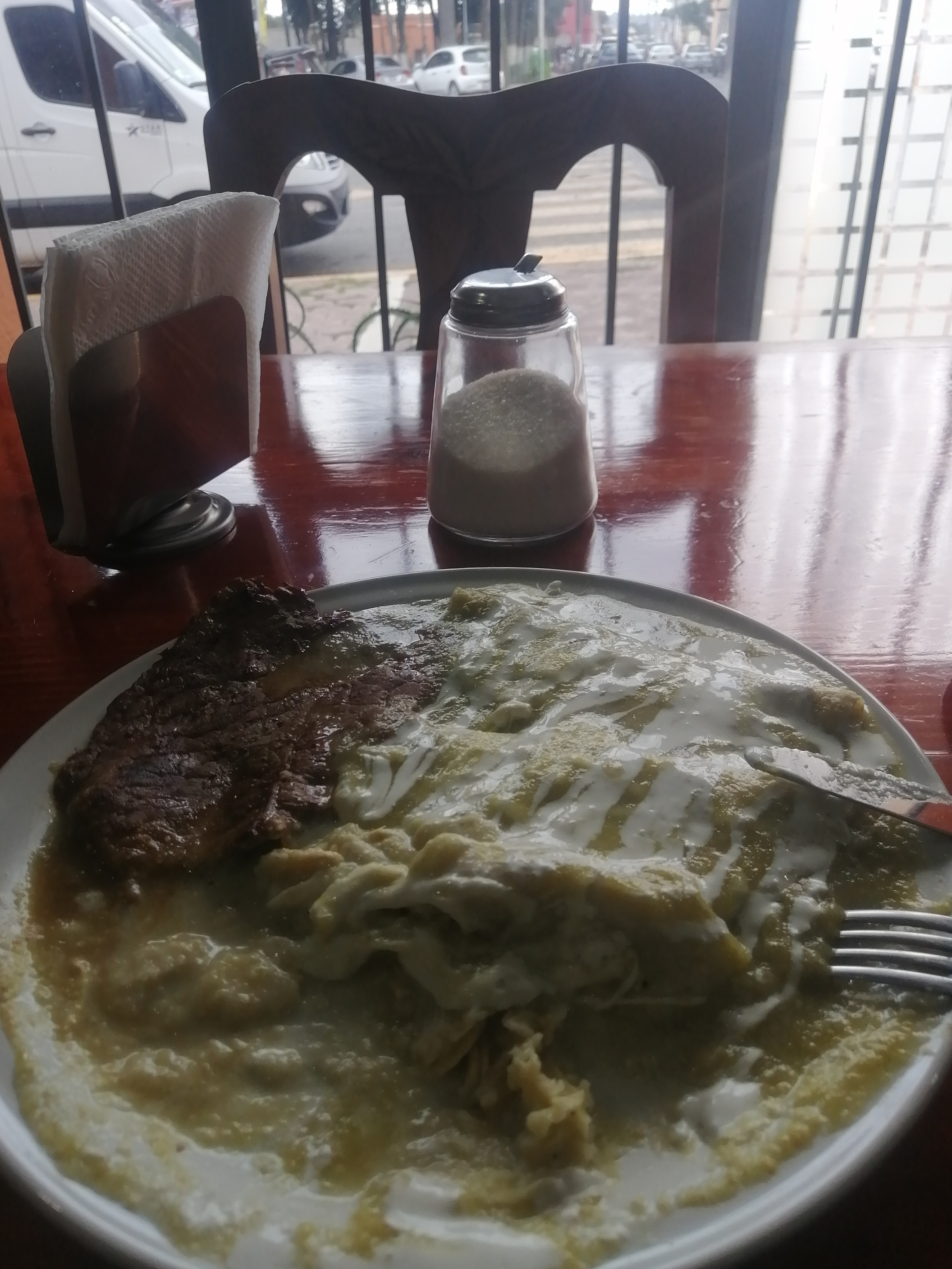 Restaurante/Cafetería Delicias 305 image 7