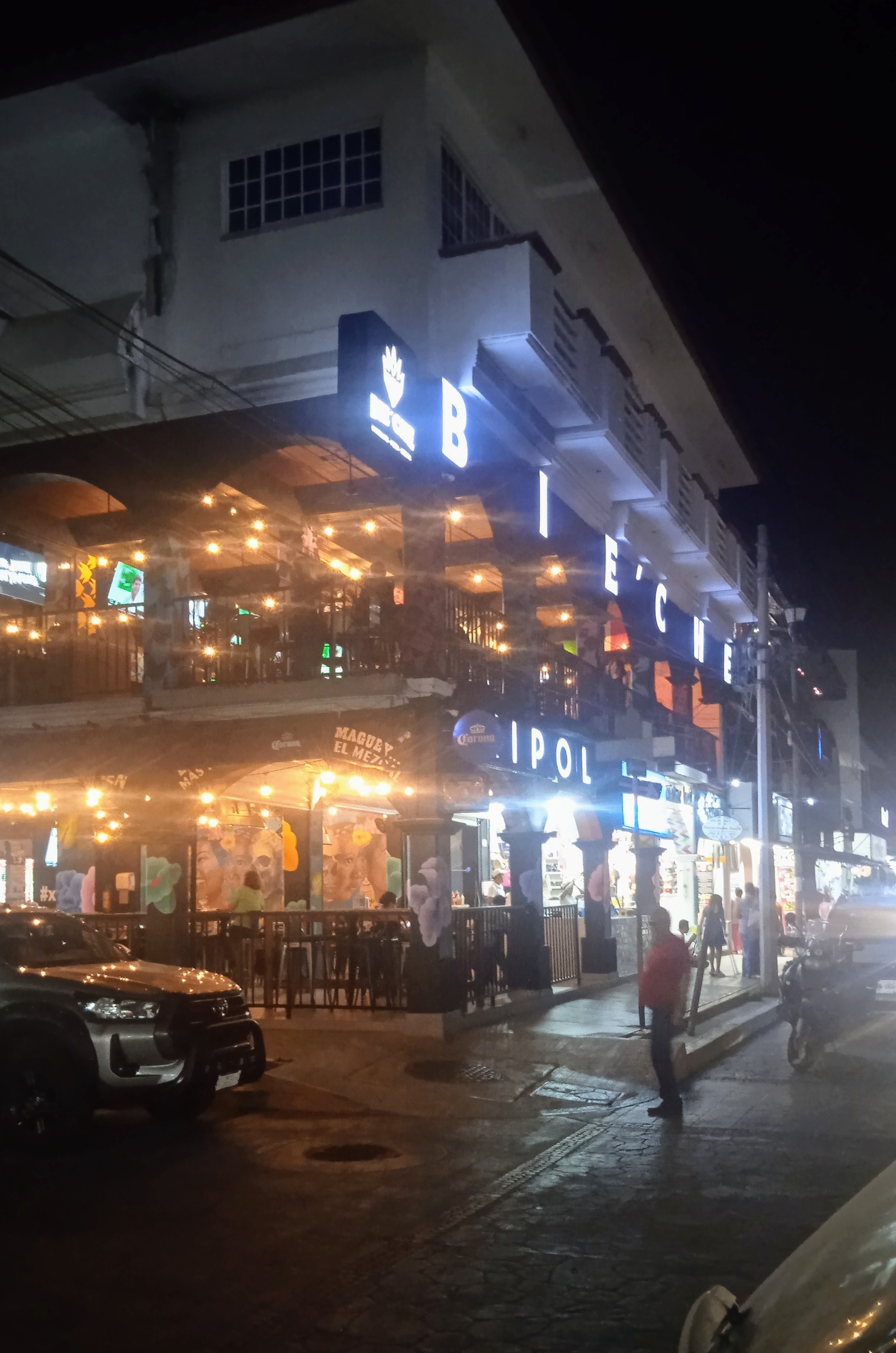 Tauro Restaurante Bar image 6