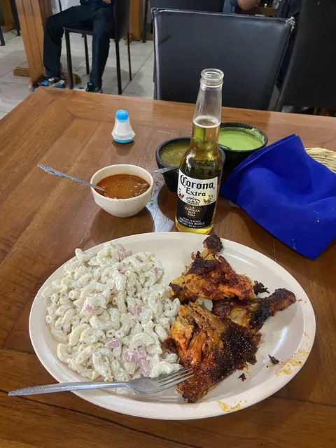 Pollo Imperial image 2