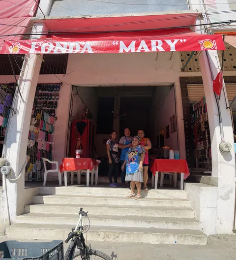 Fonda Doña Mary image 2